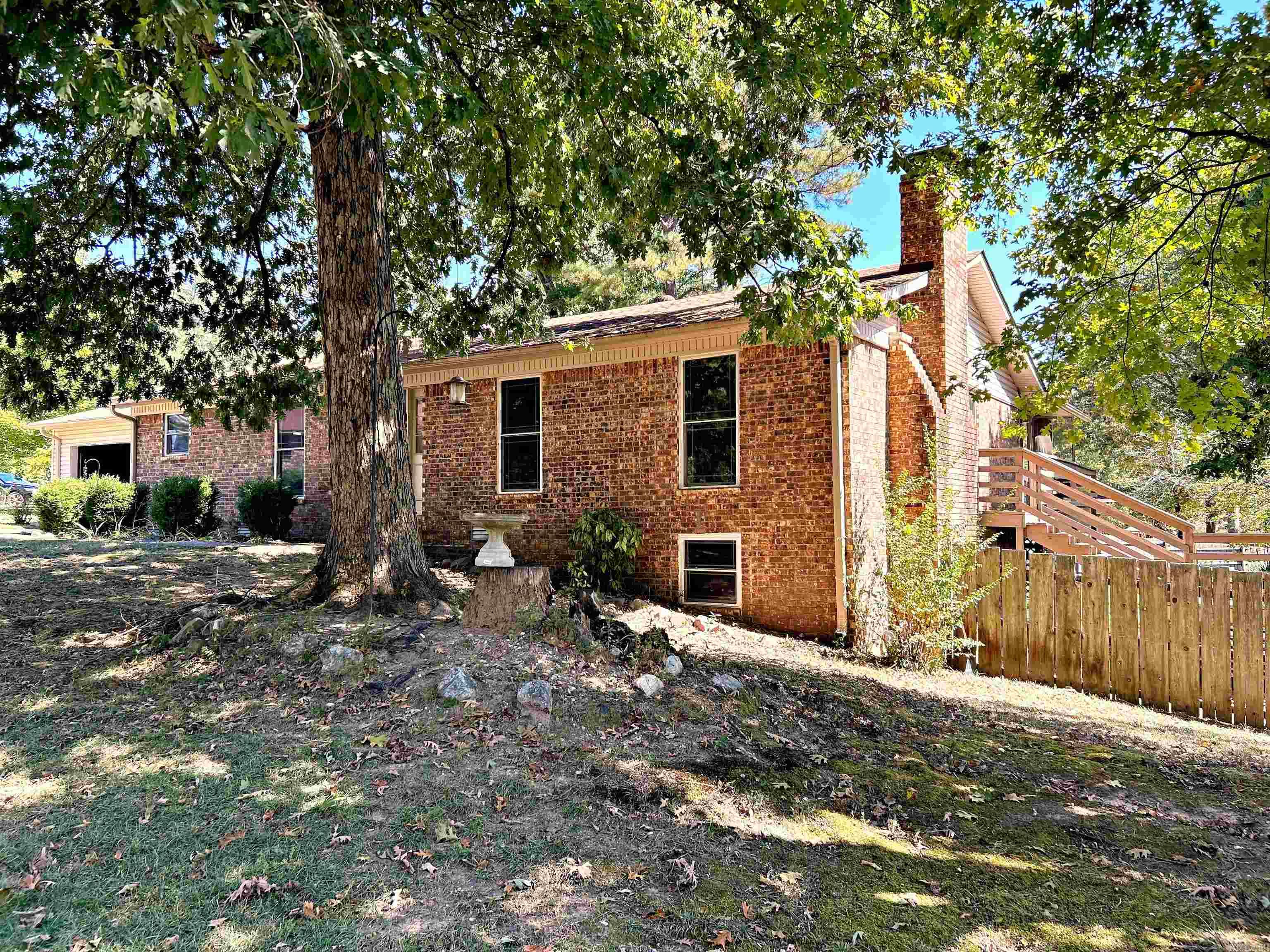 PINE HILLS PARK ADDN - Residential