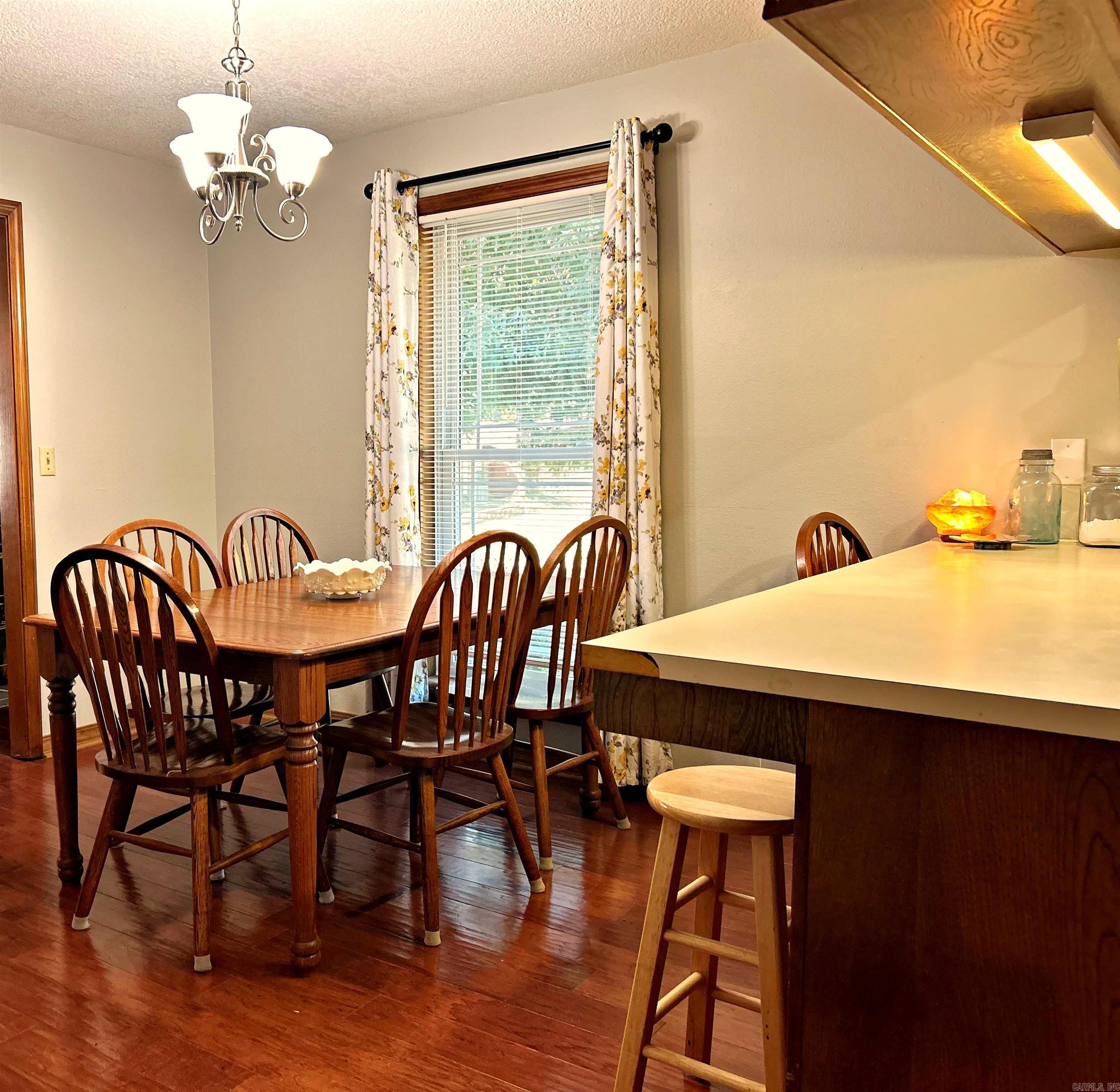 PINE HILLS PARK ADDN - Residential