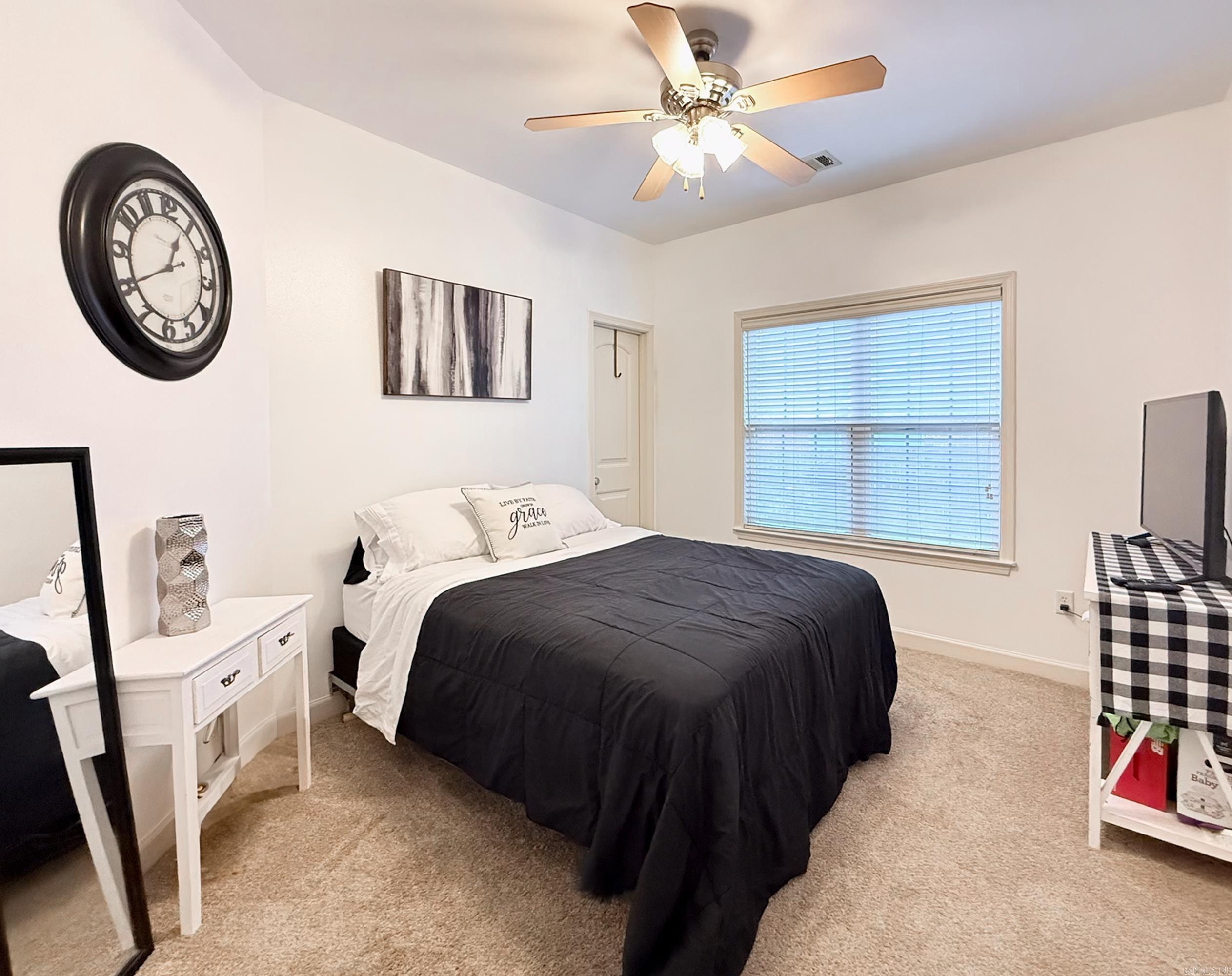 SILVER SPRINGS PH I - Residential