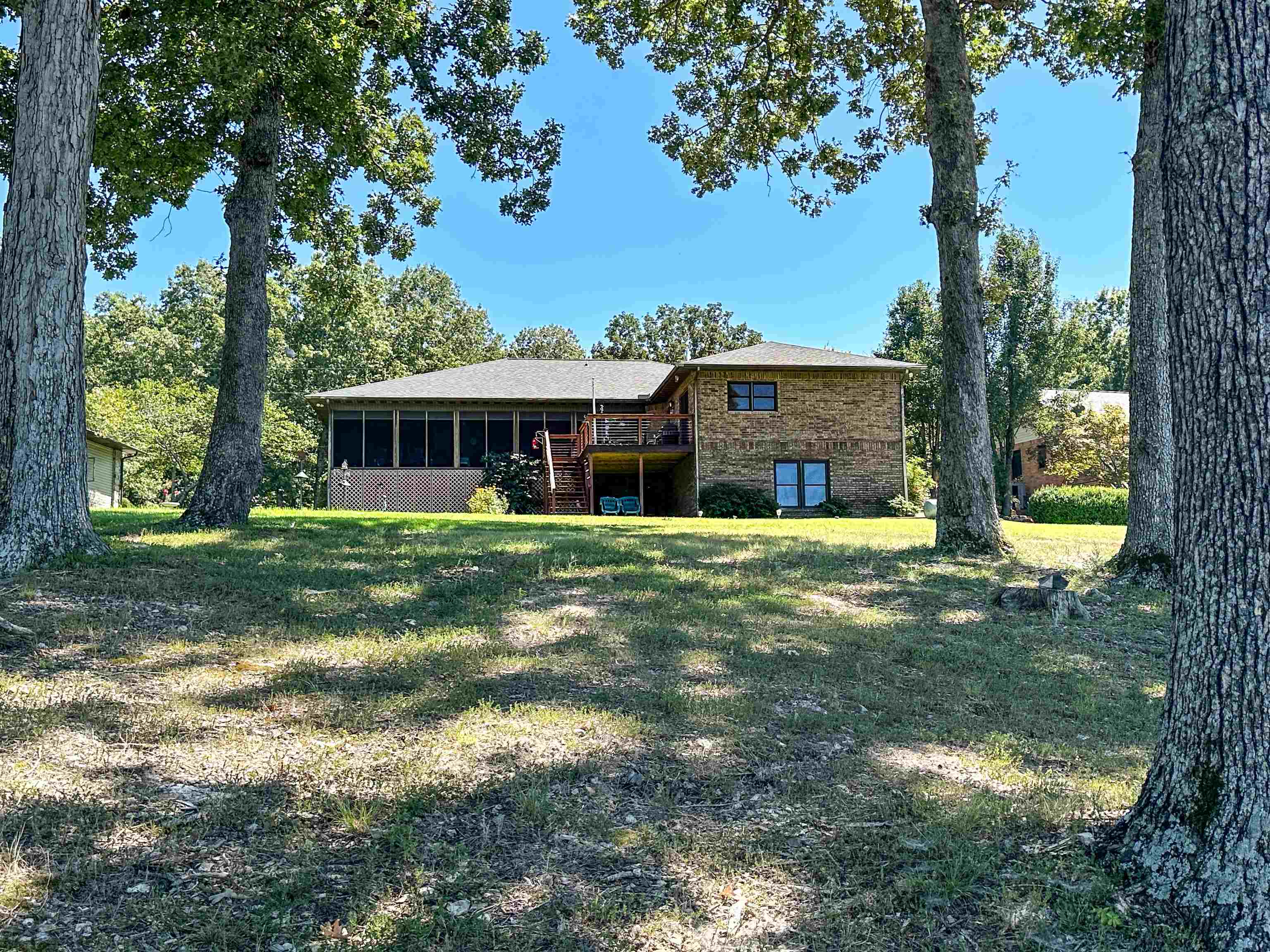 SOUTH SHORE - Residential