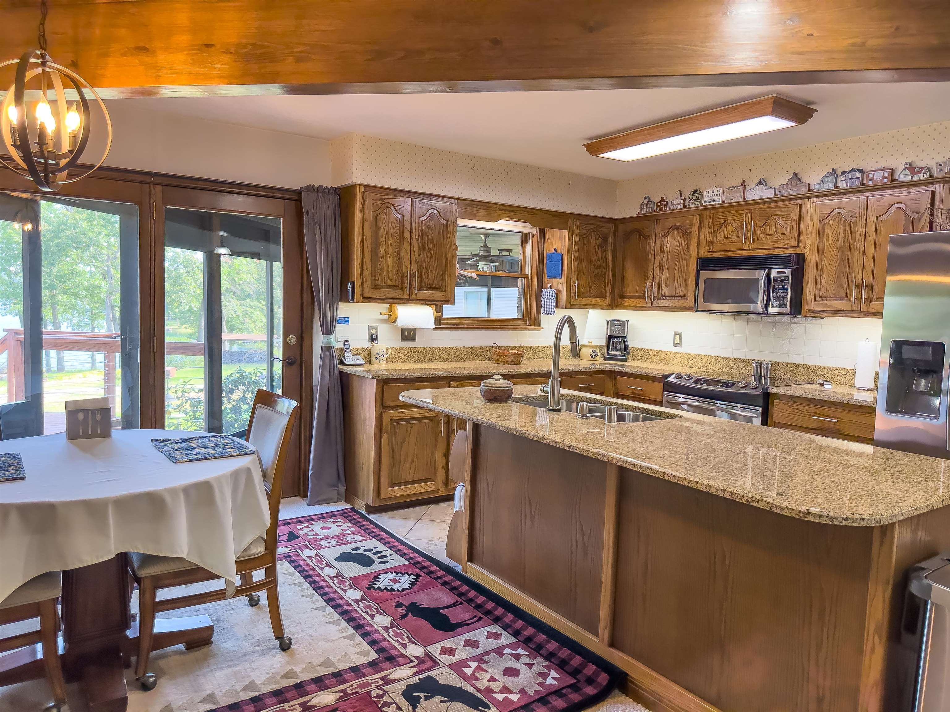 SOUTH SHORE - Residential