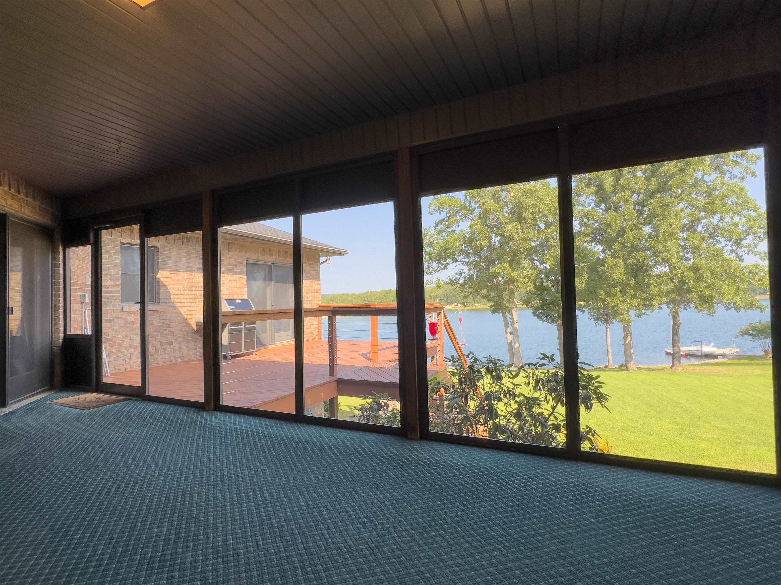 SOUTH SHORE - Residential