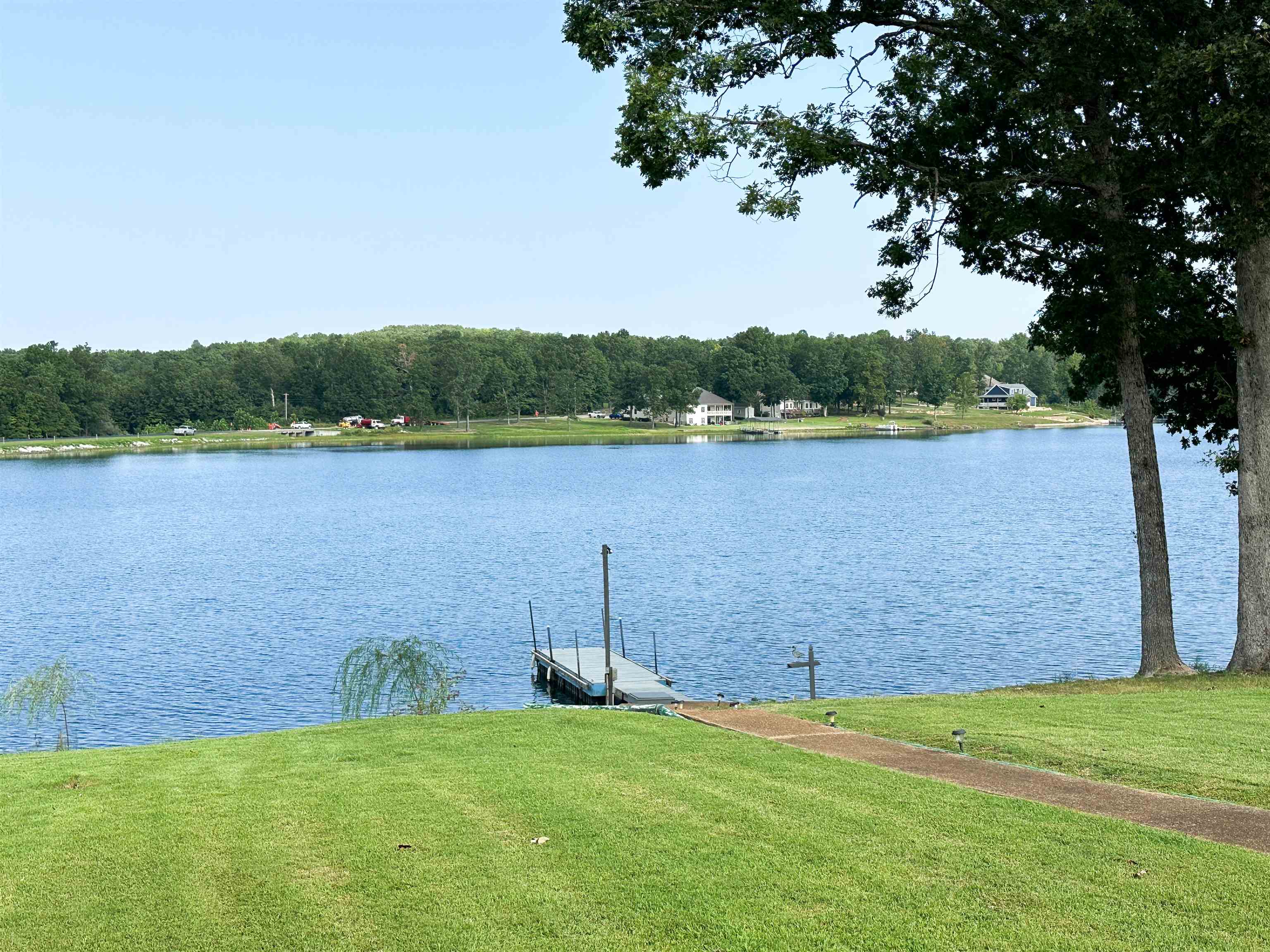 SOUTH SHORE - Residential