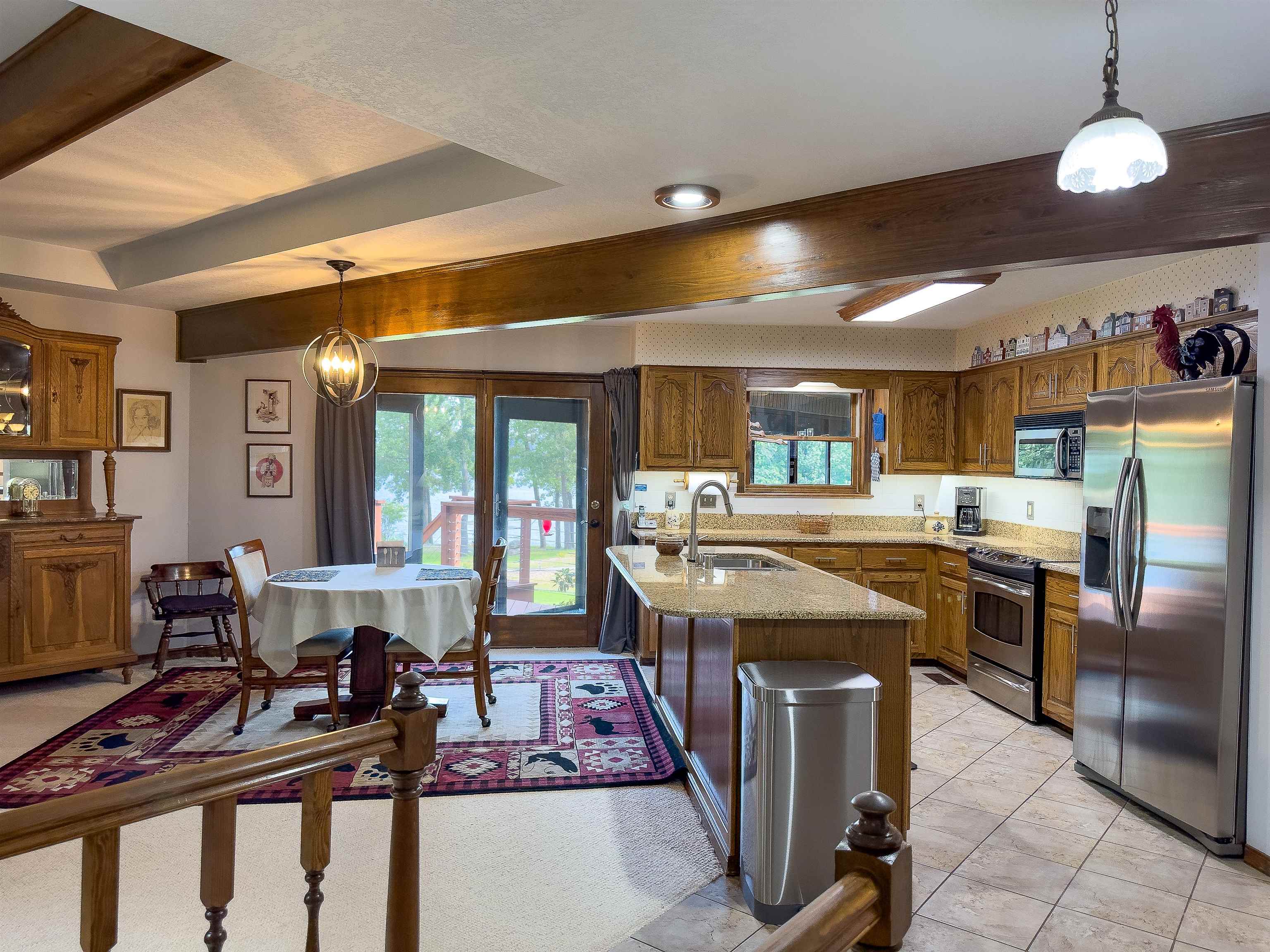 SOUTH SHORE - Residential