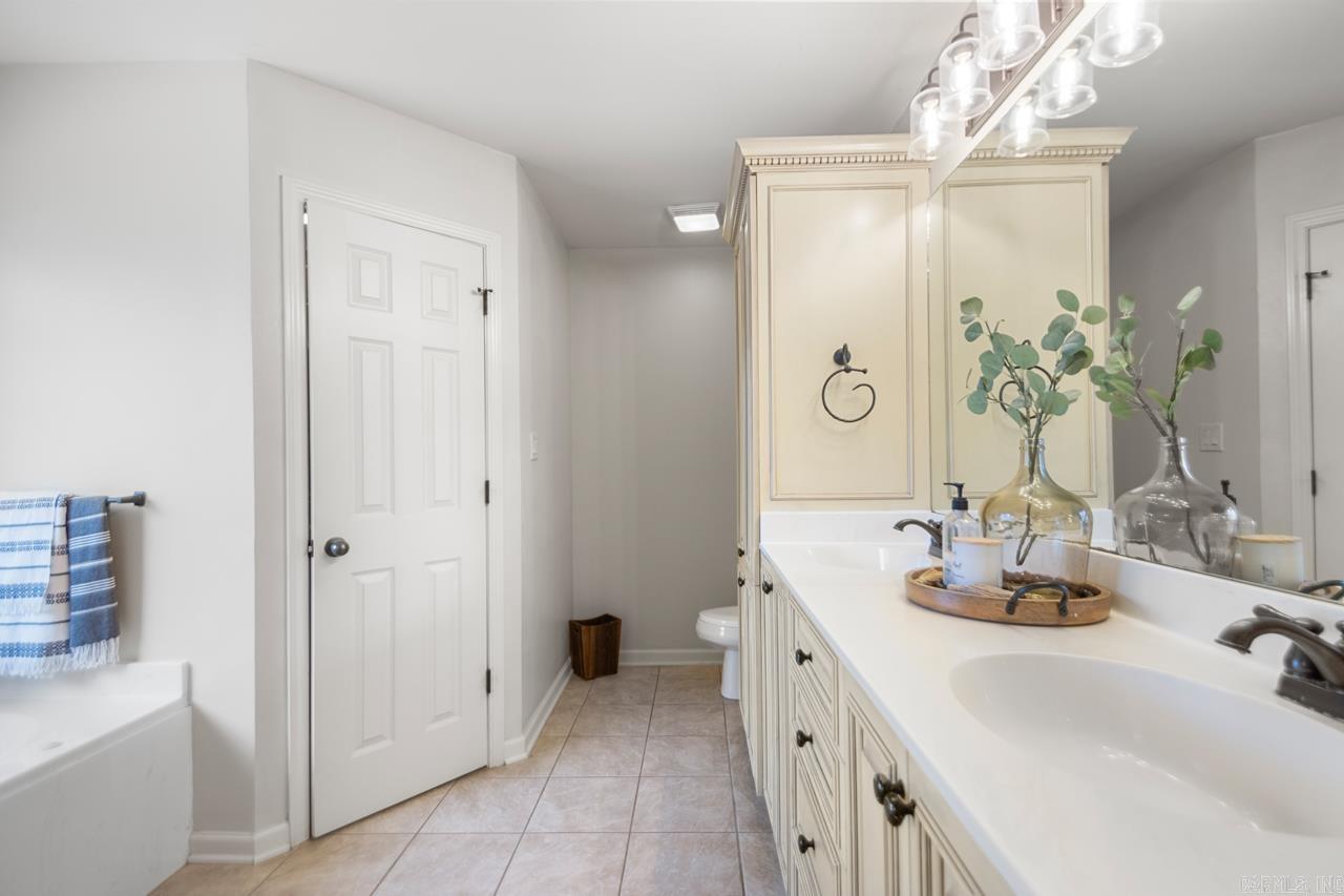 HICKORY SPRINGS - Residential