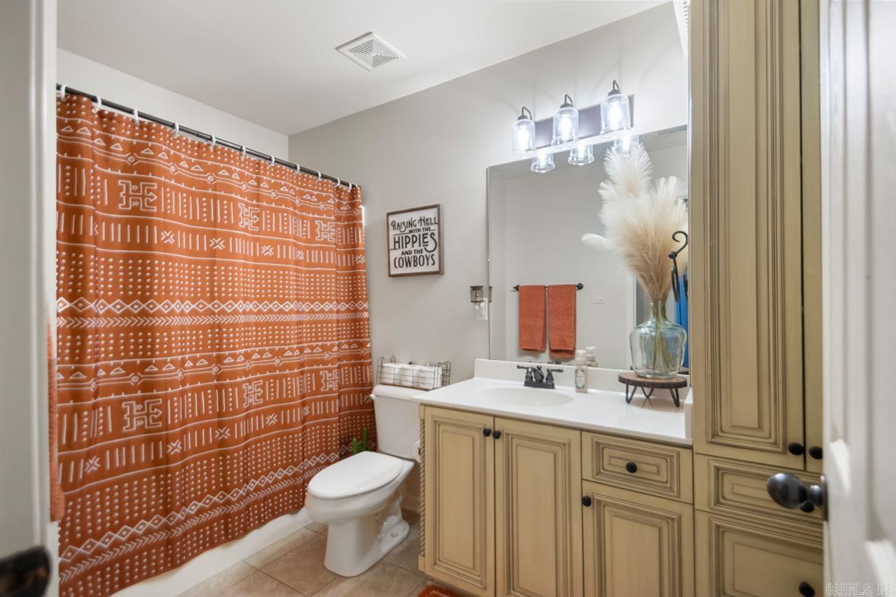 HICKORY SPRINGS - Residential