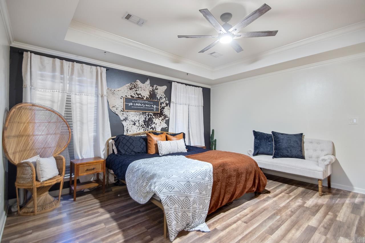 HICKORY SPRINGS - Residential