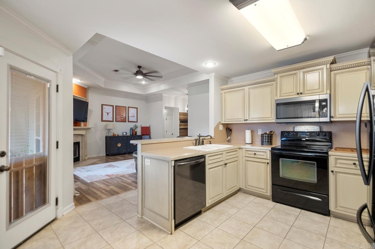 HICKORY SPRINGS - Residential