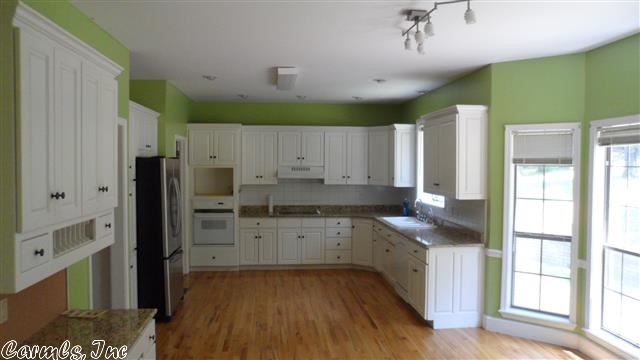 Country West - Residential