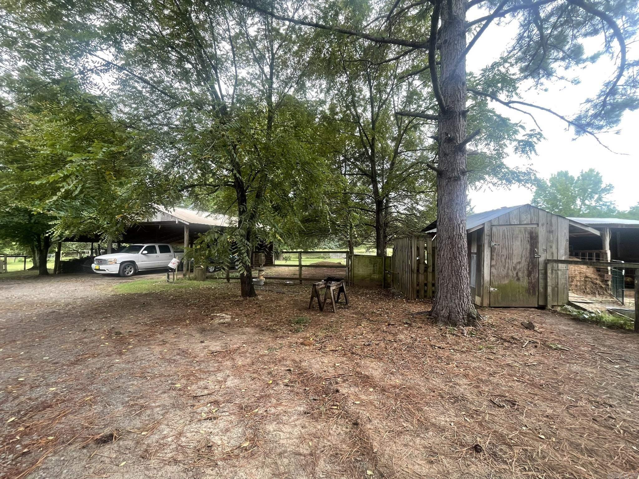 PARKER FARMS - Residential