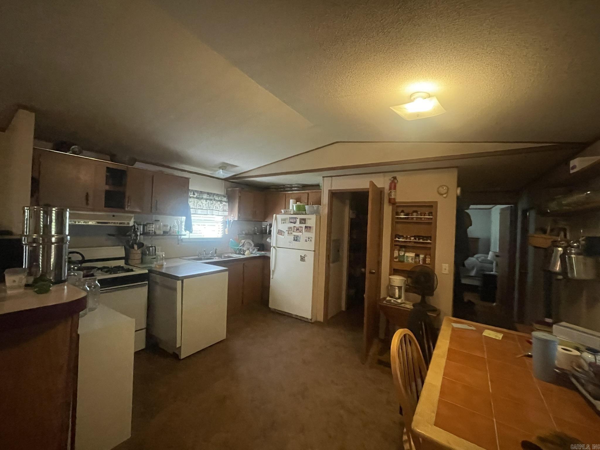 PARKER FARMS - Residential