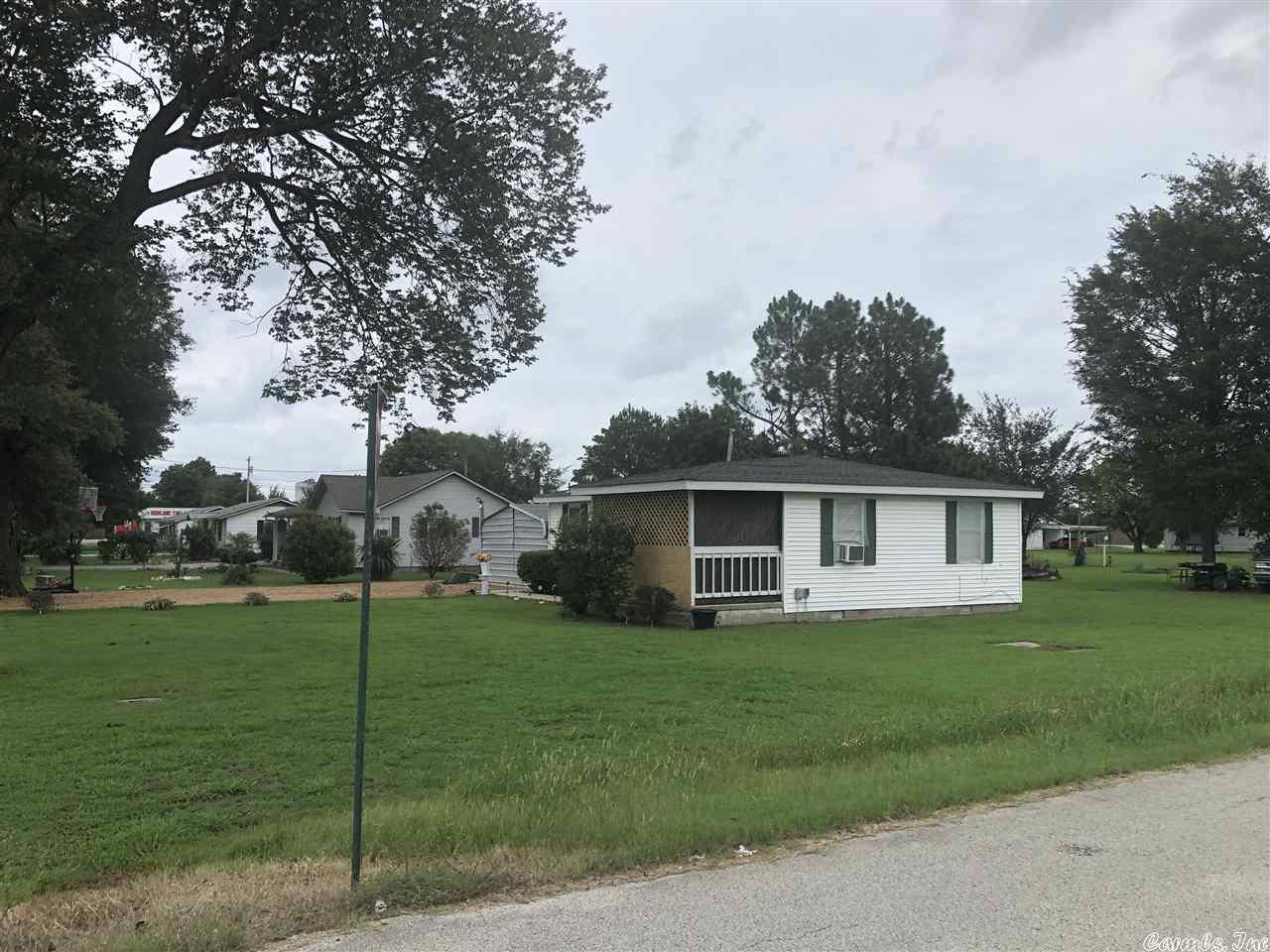 Lazy Acres - Commercial Sale