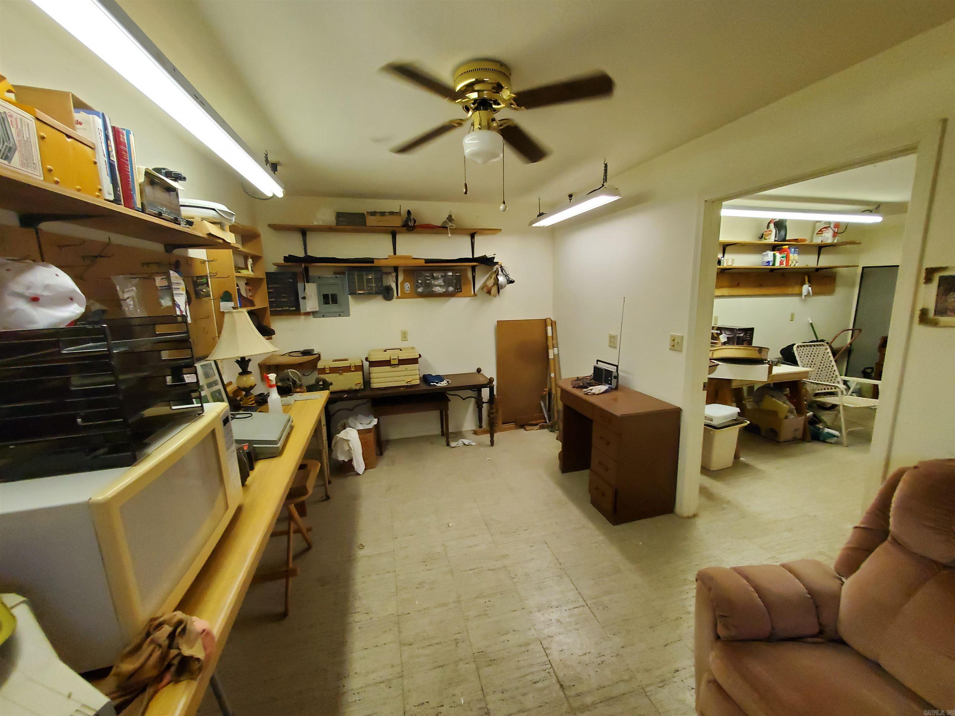 SHADY ACRES MH PARK - Residential