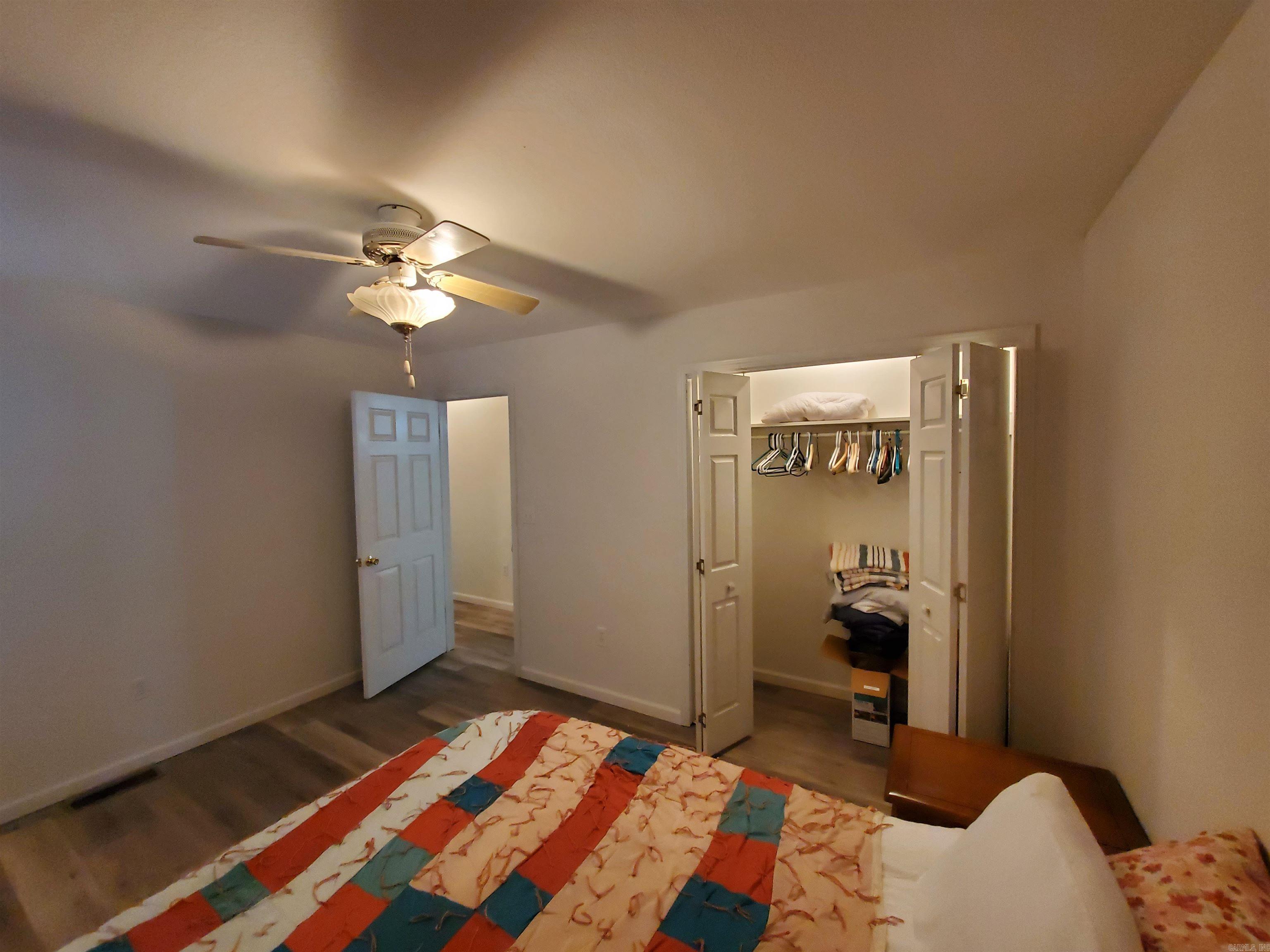 SHADY ACRES MH PARK - Residential