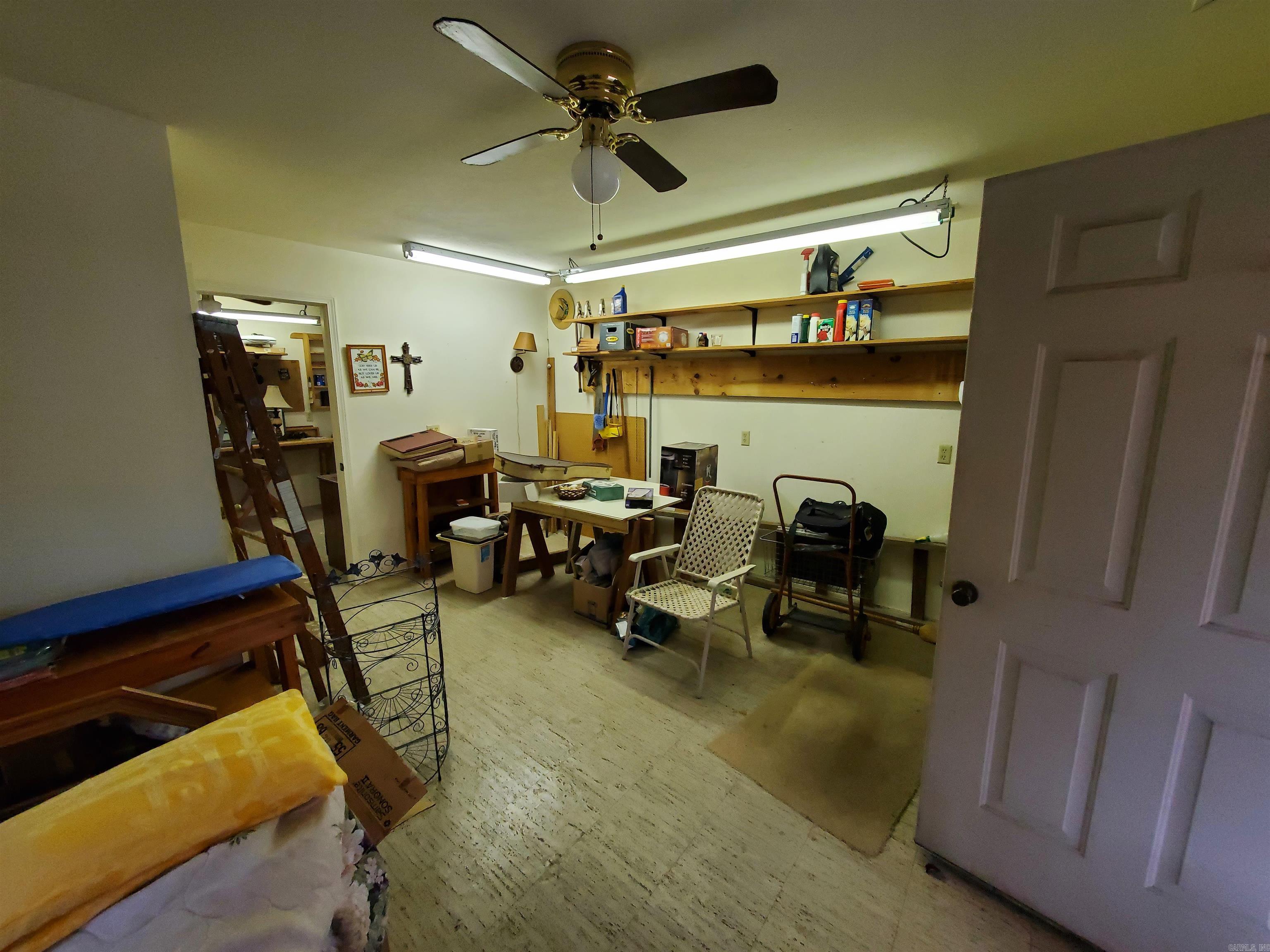 SHADY ACRES MH PARK - Residential