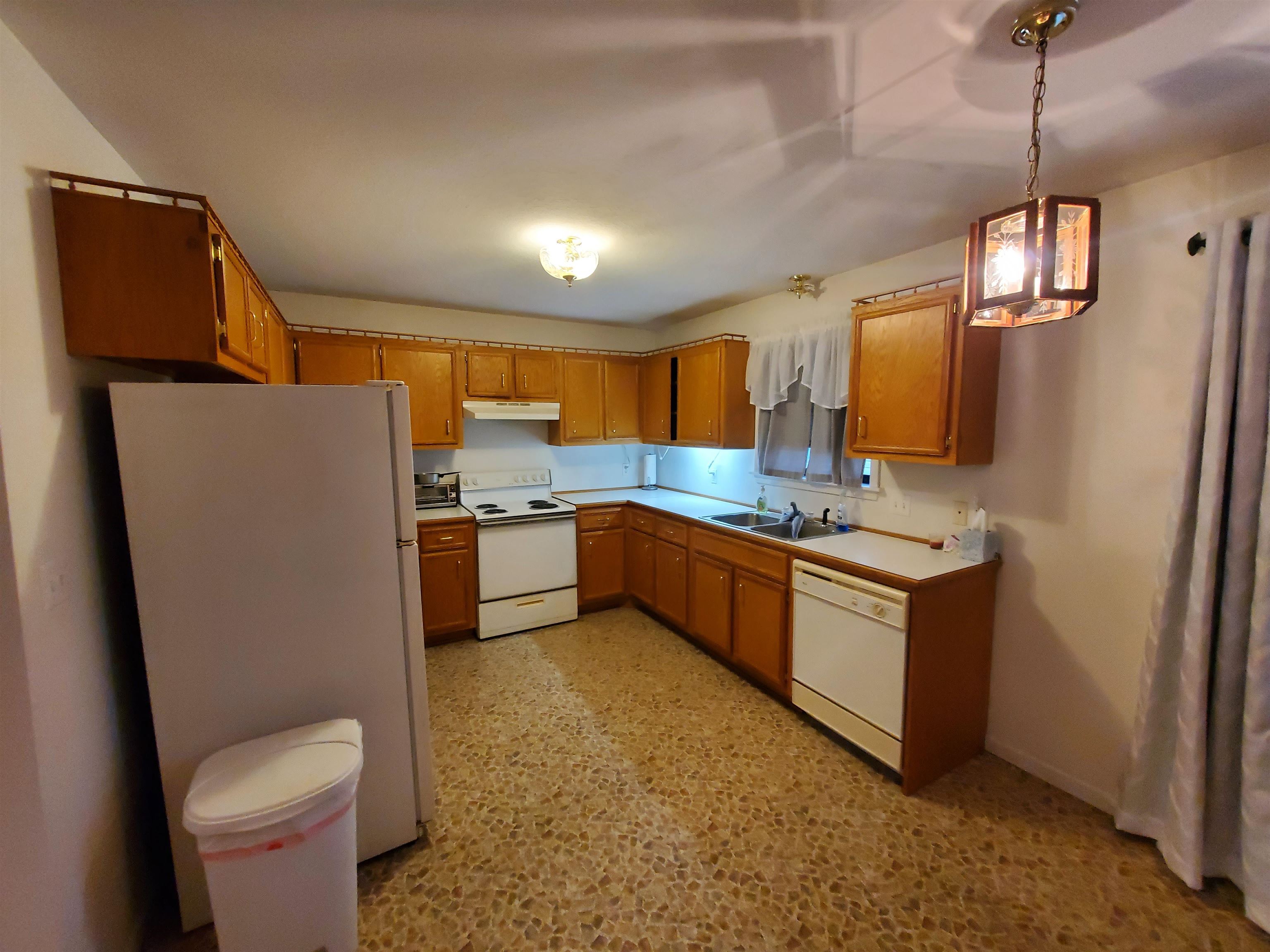 SHADY ACRES MH PARK - Residential