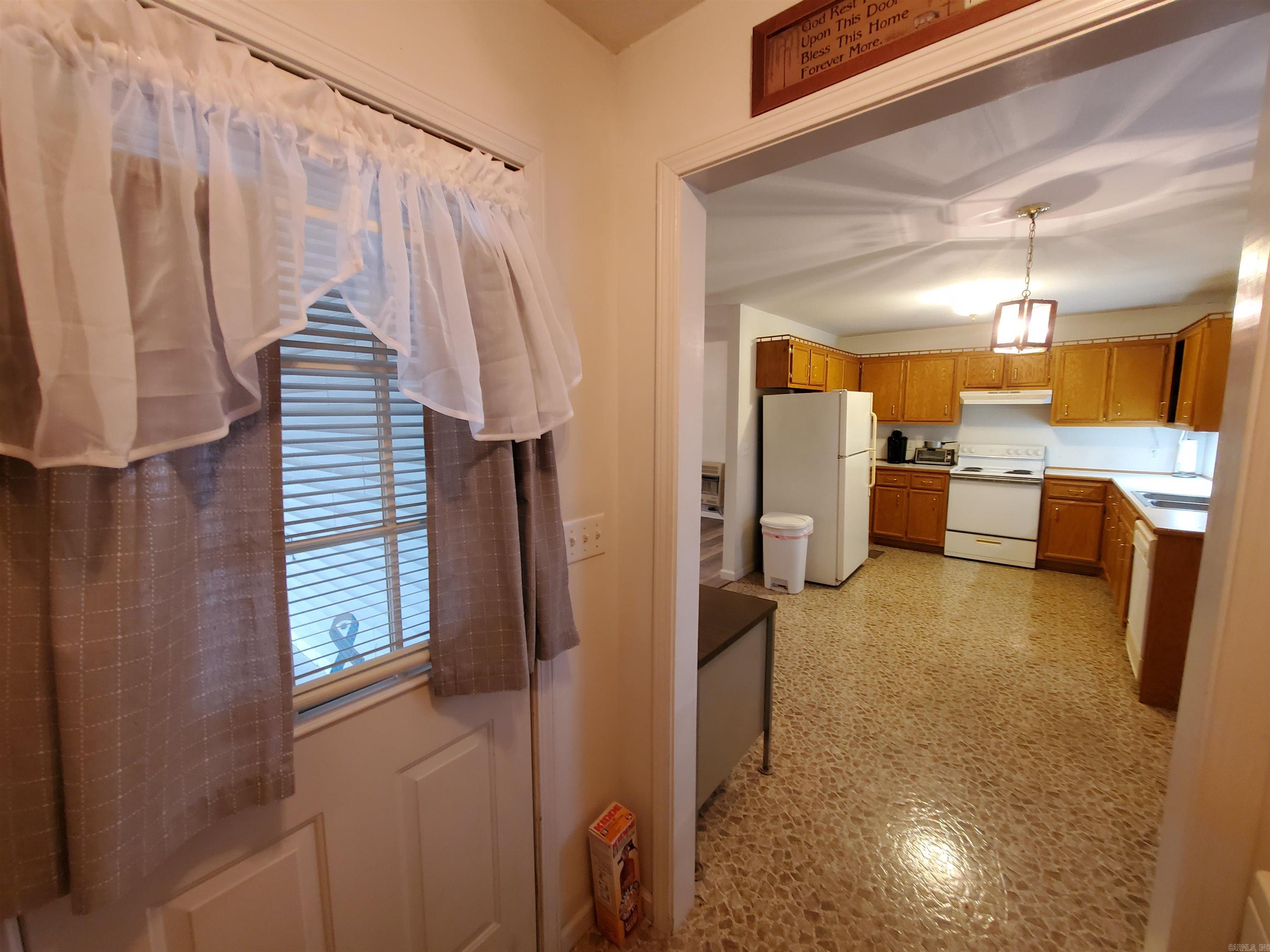 SHADY ACRES MH PARK - Residential