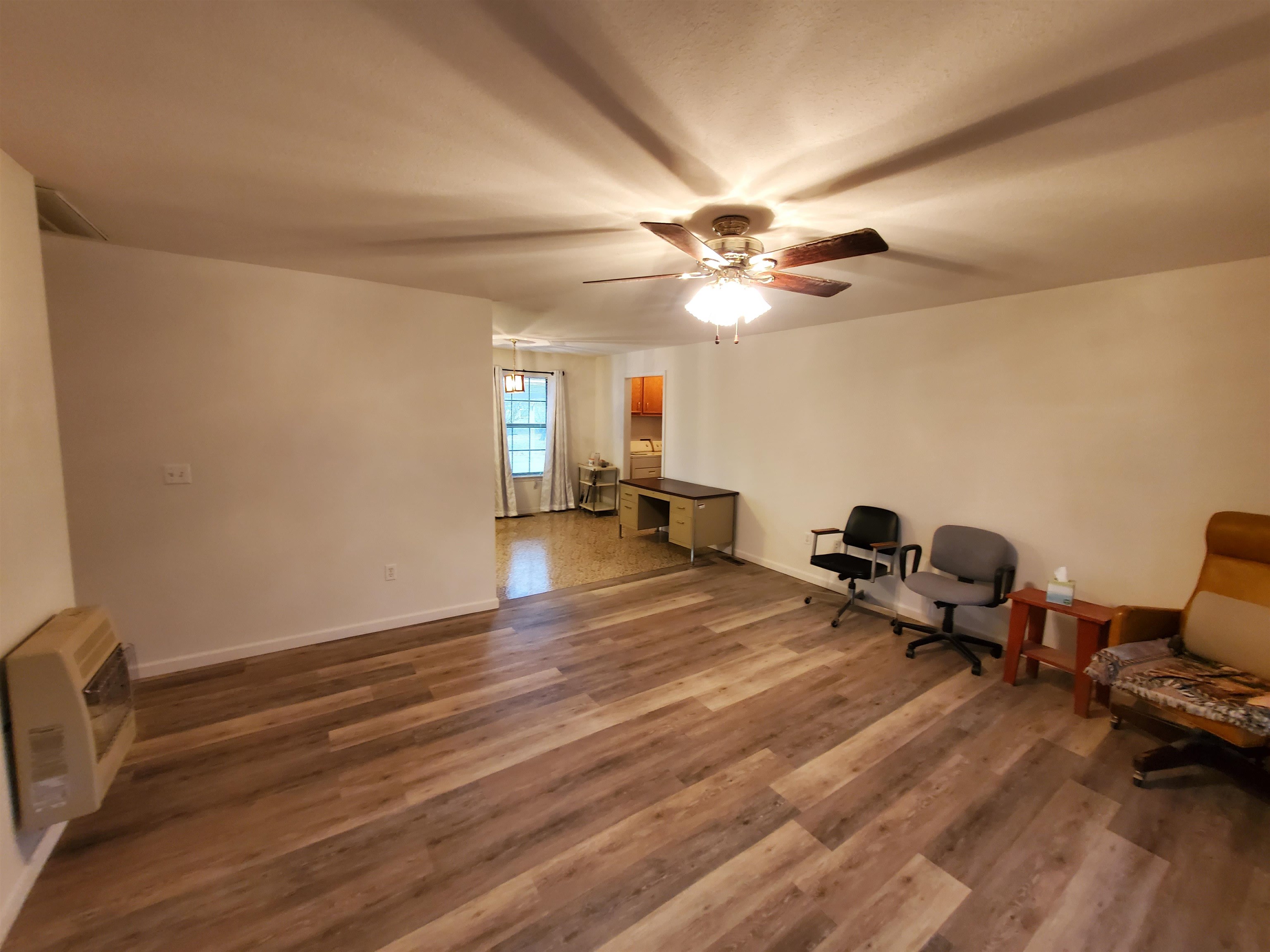 SHADY ACRES MH PARK - Residential