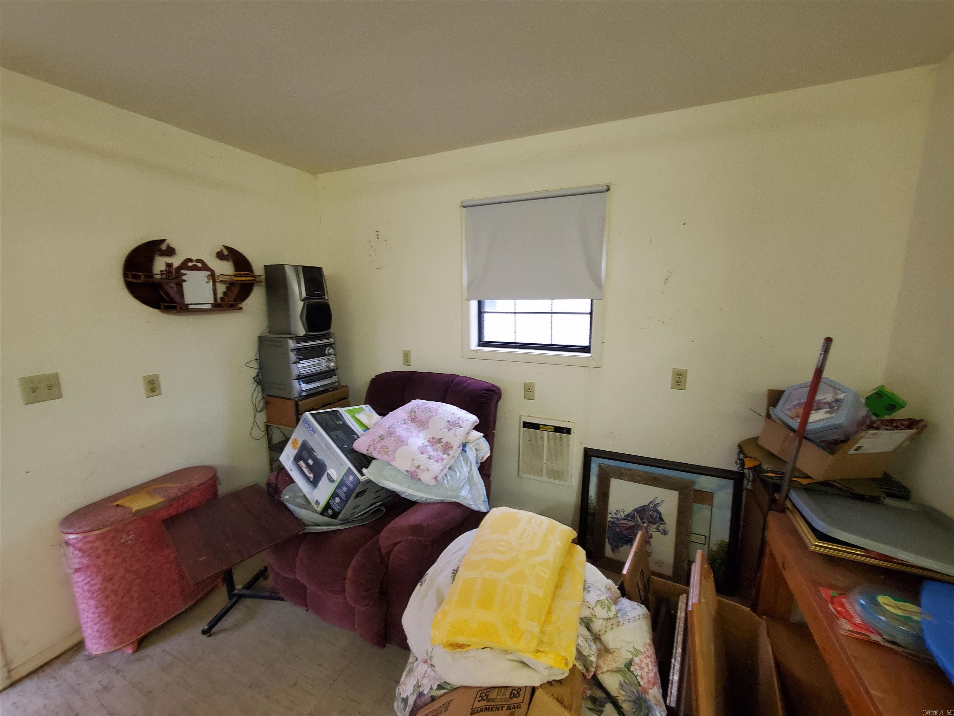 SHADY ACRES MH PARK - Residential