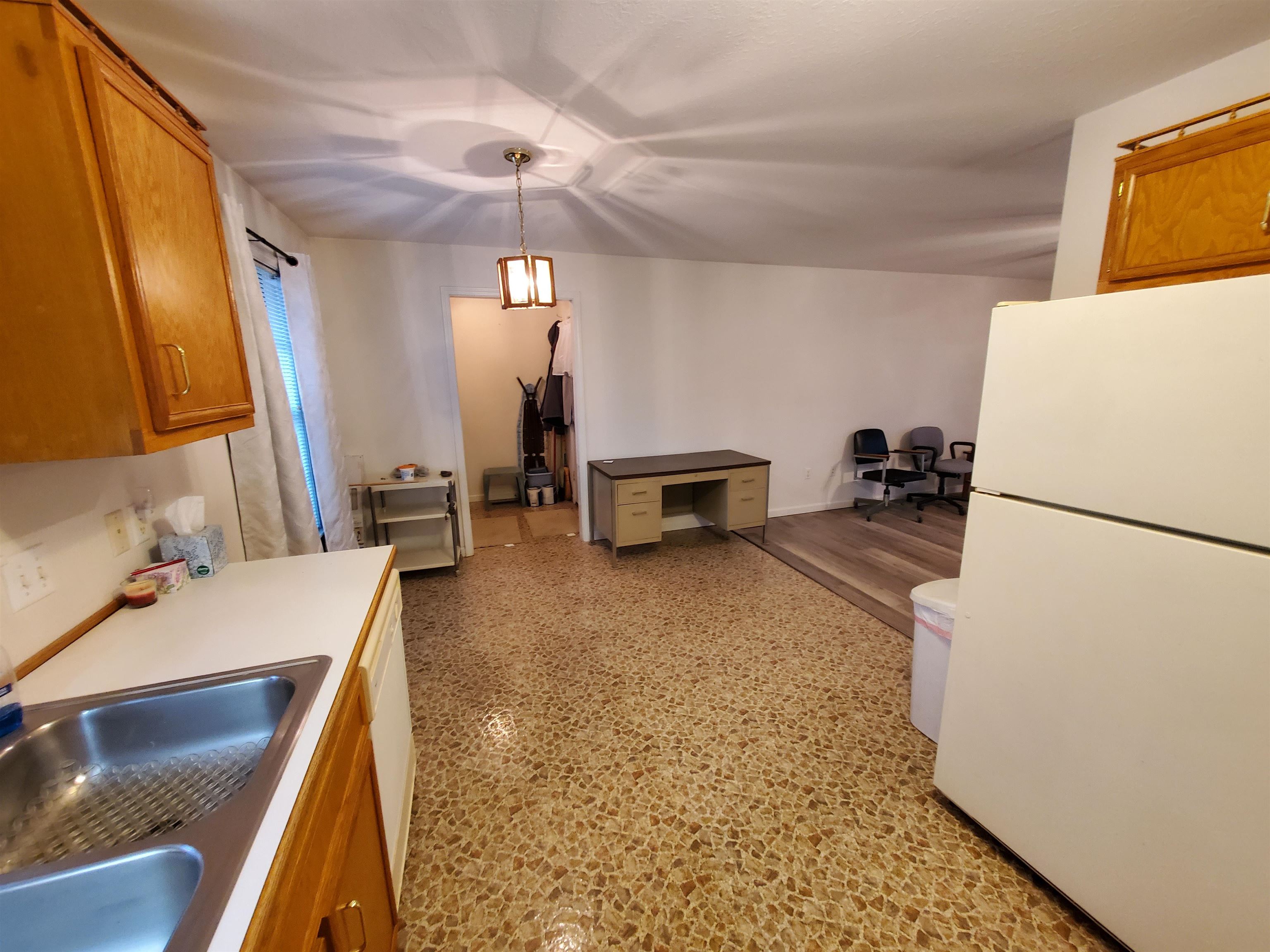 SHADY ACRES MH PARK - Residential