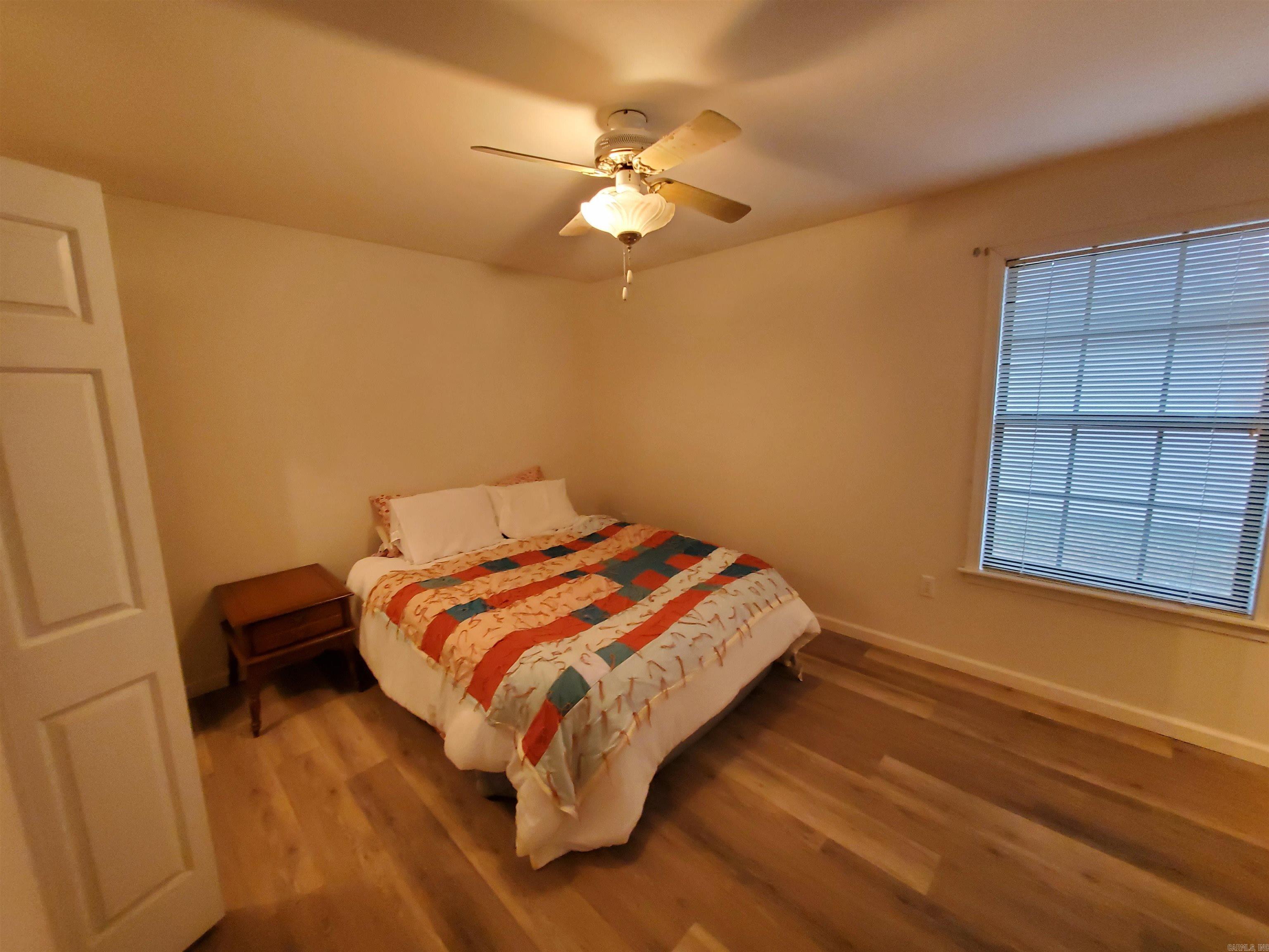 SHADY ACRES MH PARK - Residential