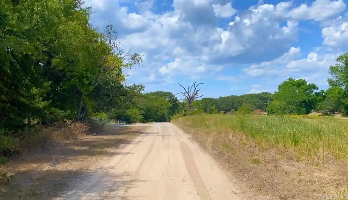 Metes & Bounds - Land