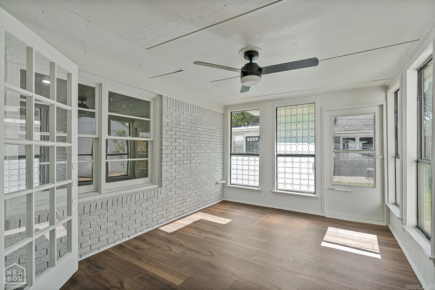 AVALON HEIGHTS - Residential