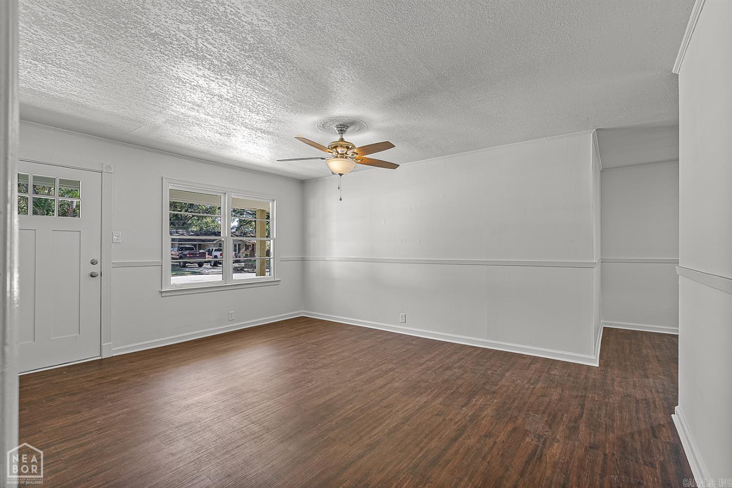 AVALON HEIGHTS - Residential