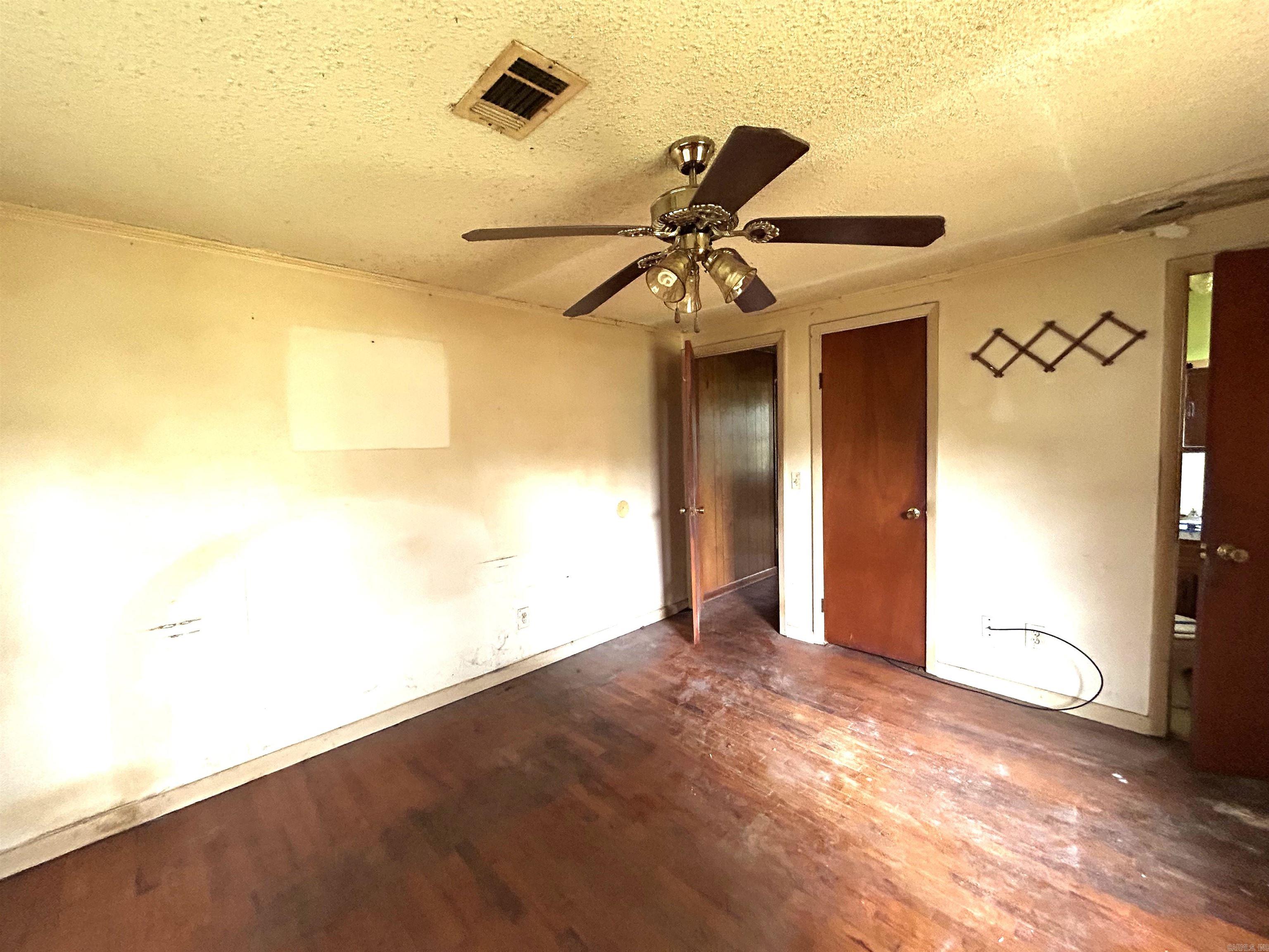 RL Hayes - Residential