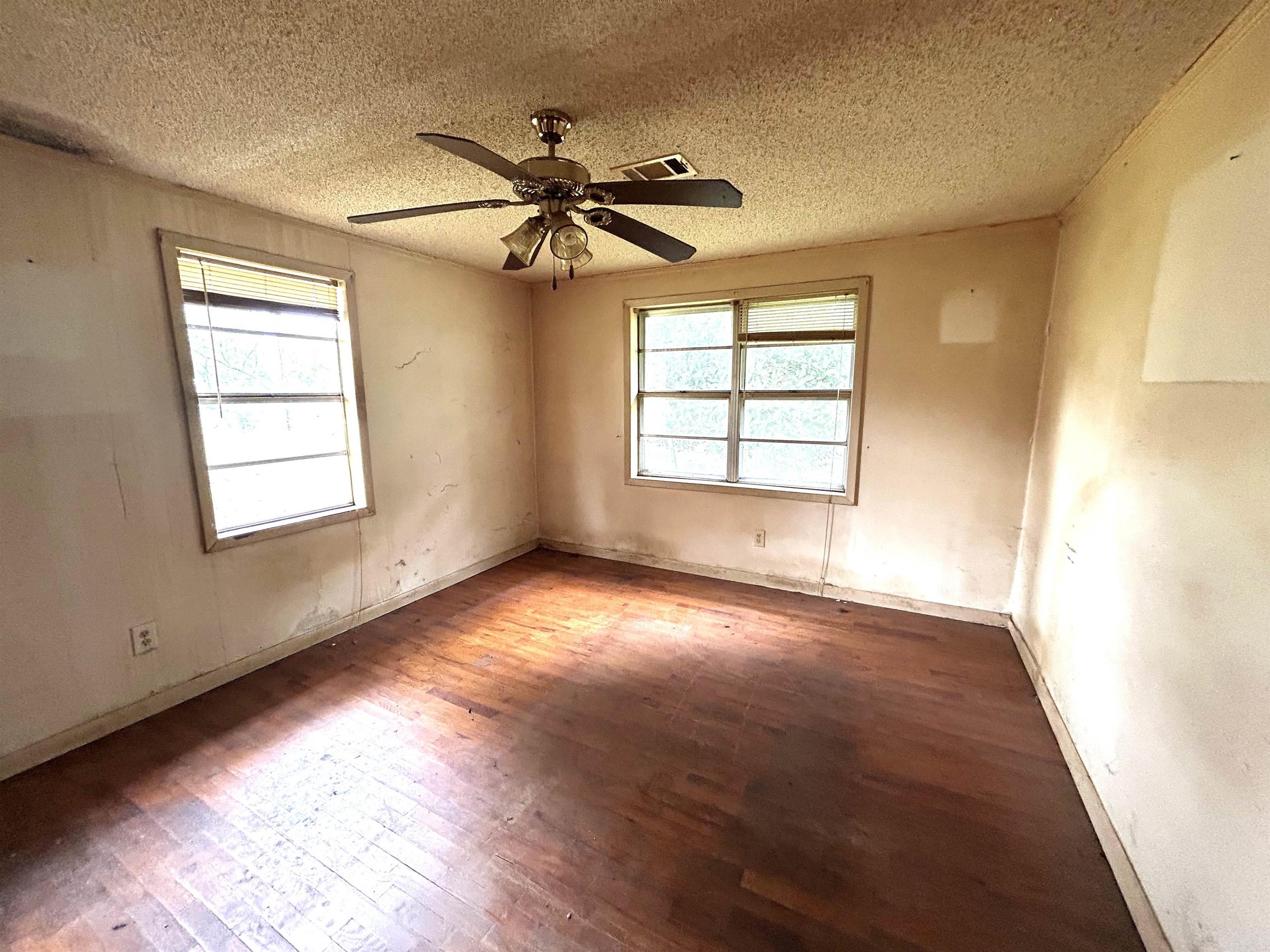 RL Hayes - Residential