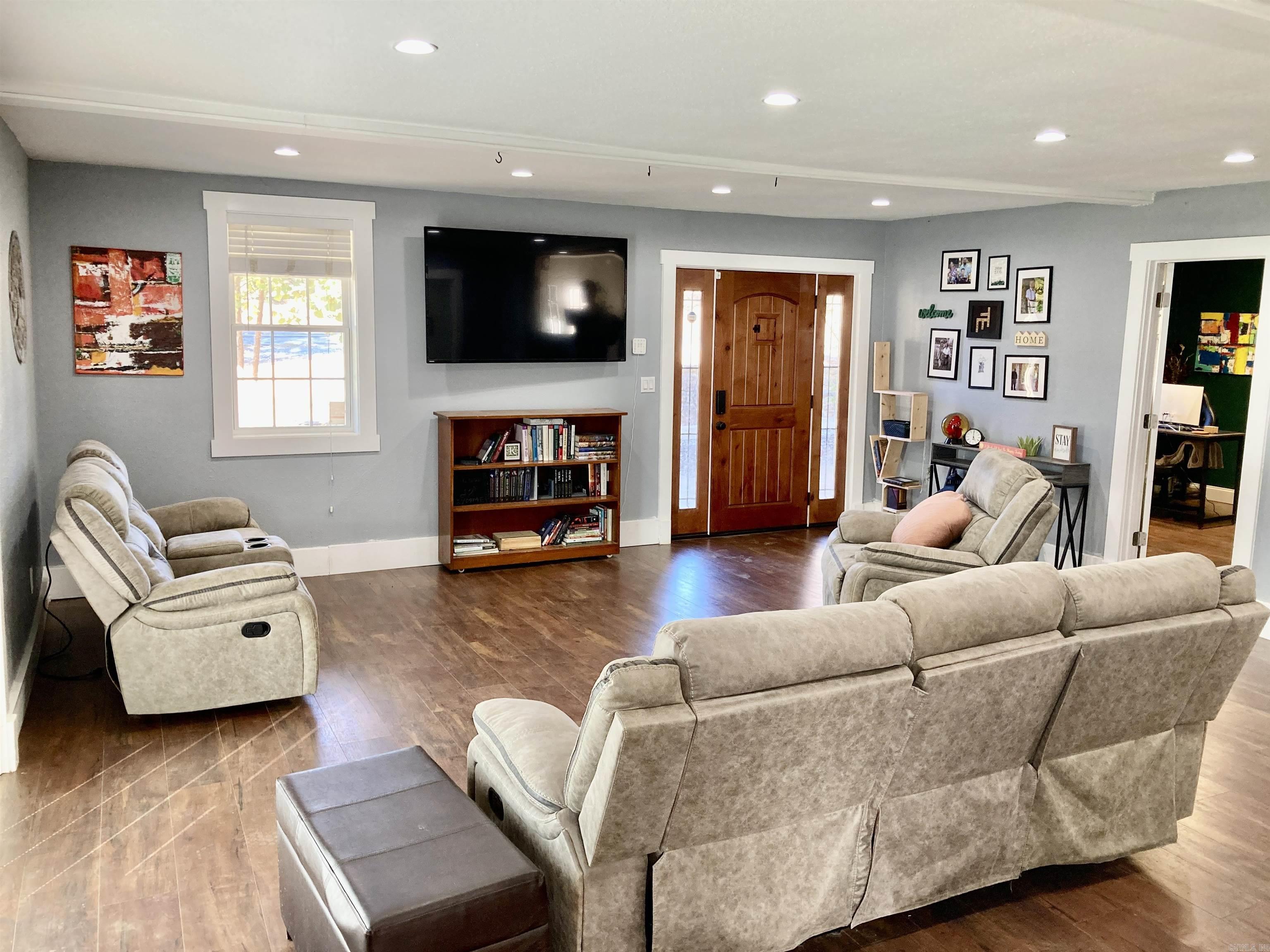 CARTER PLACE - Residential