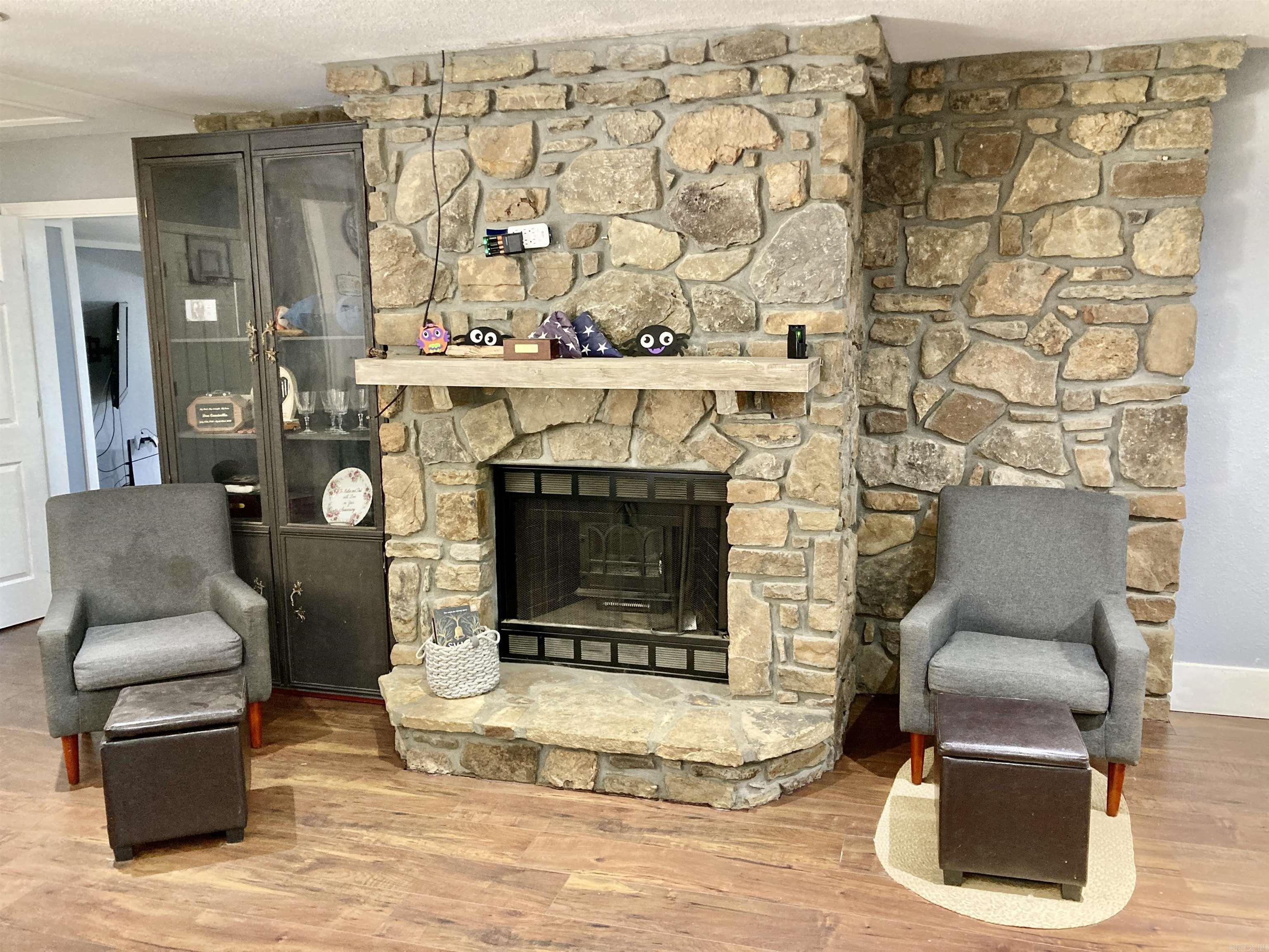 CARTER PLACE - Residential