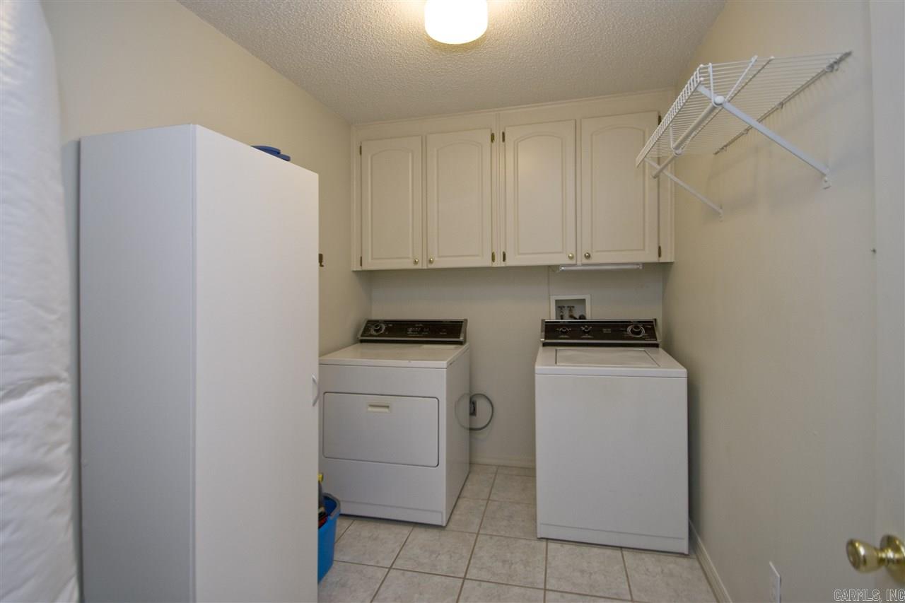 FOXWOOD J - Residential