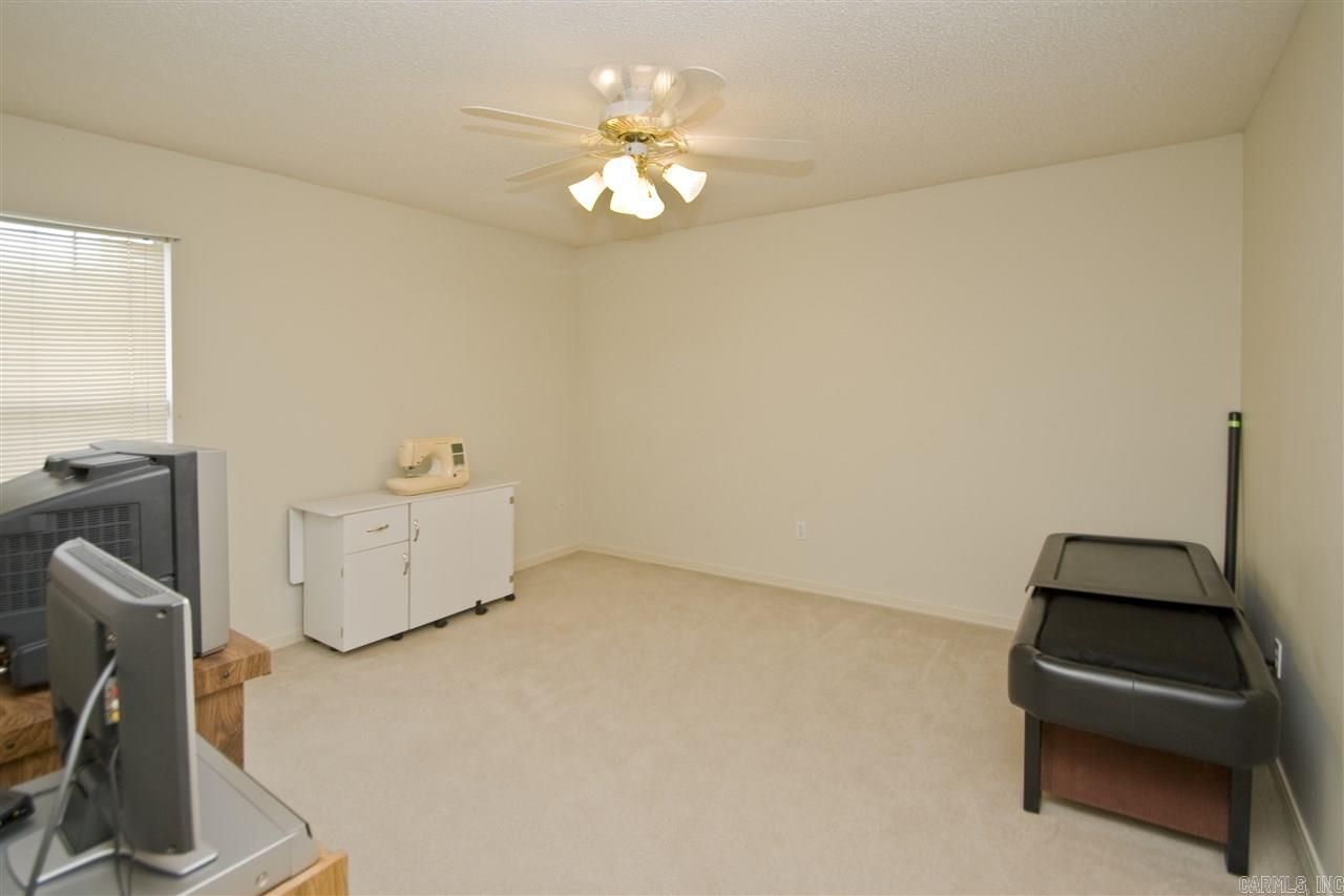 FOXWOOD J - Residential