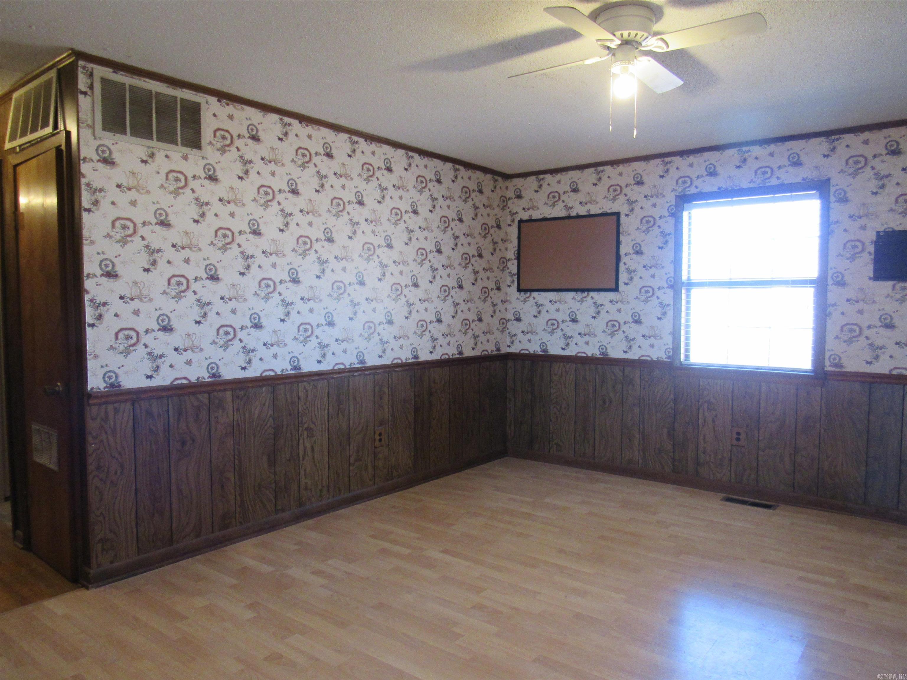 BEEBE OUTLOTS - Residential Lease