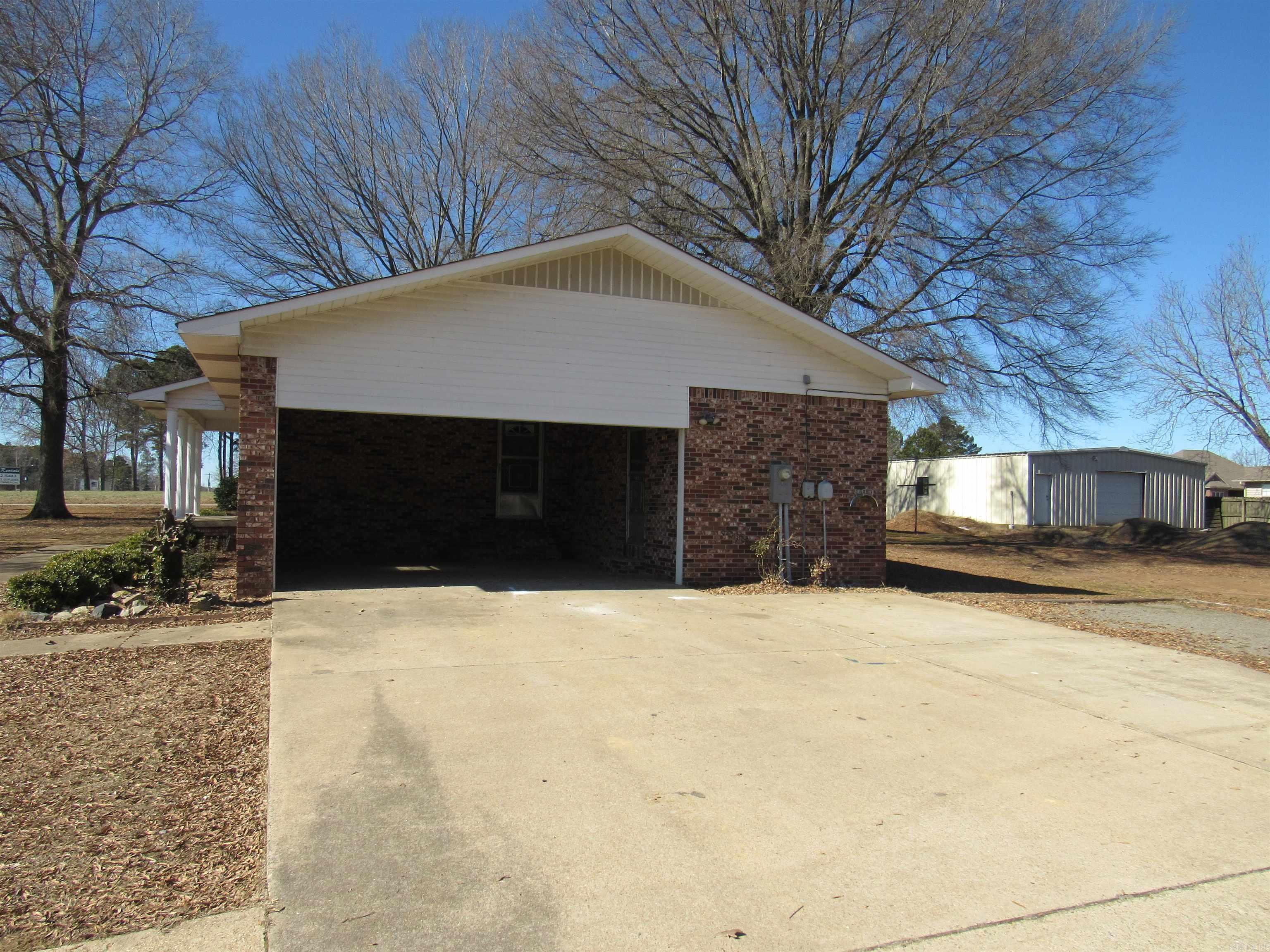 BEEBE OUTLOTS - Residential Lease