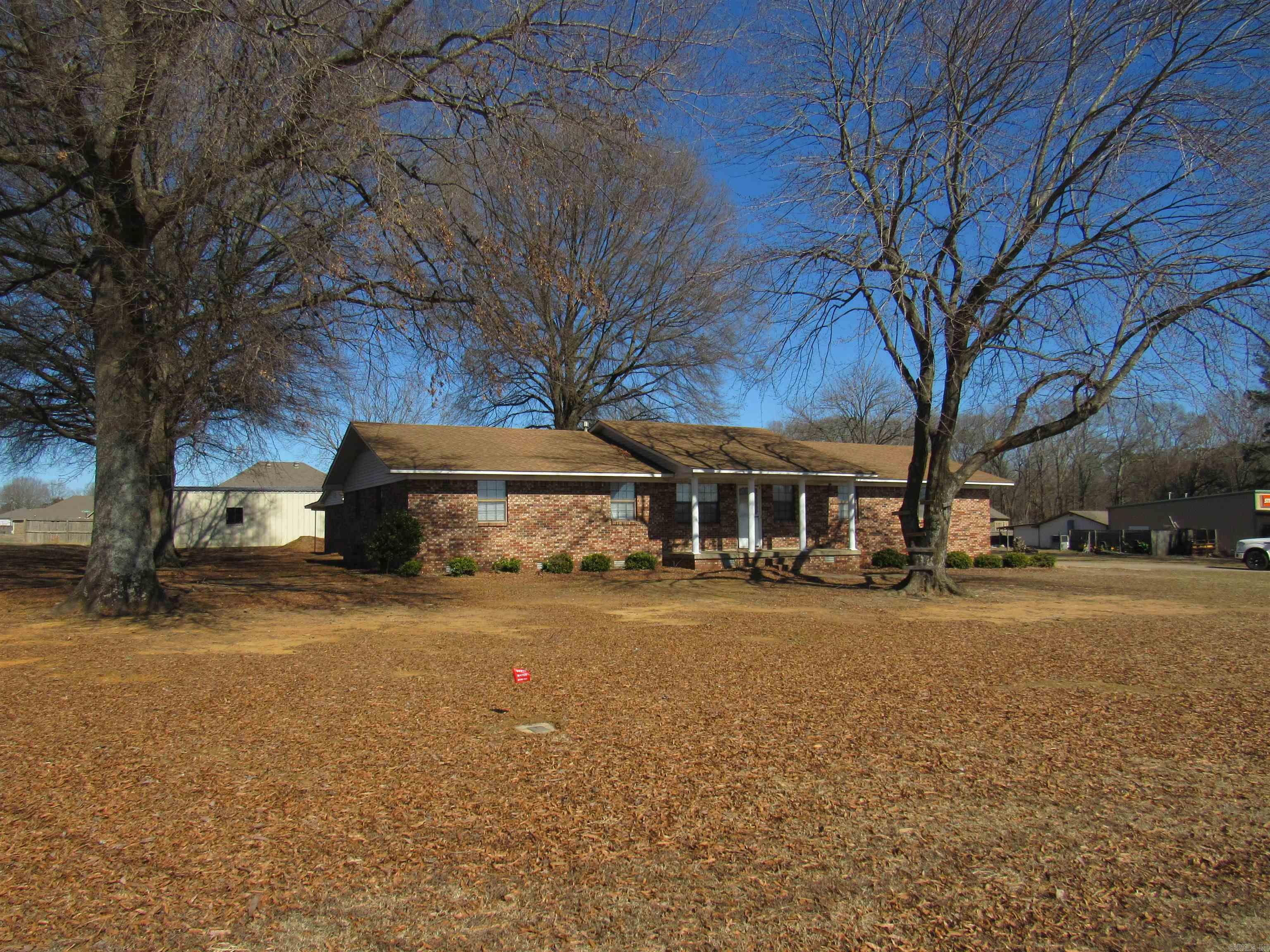 BEEBE OUTLOTS - Residential Lease