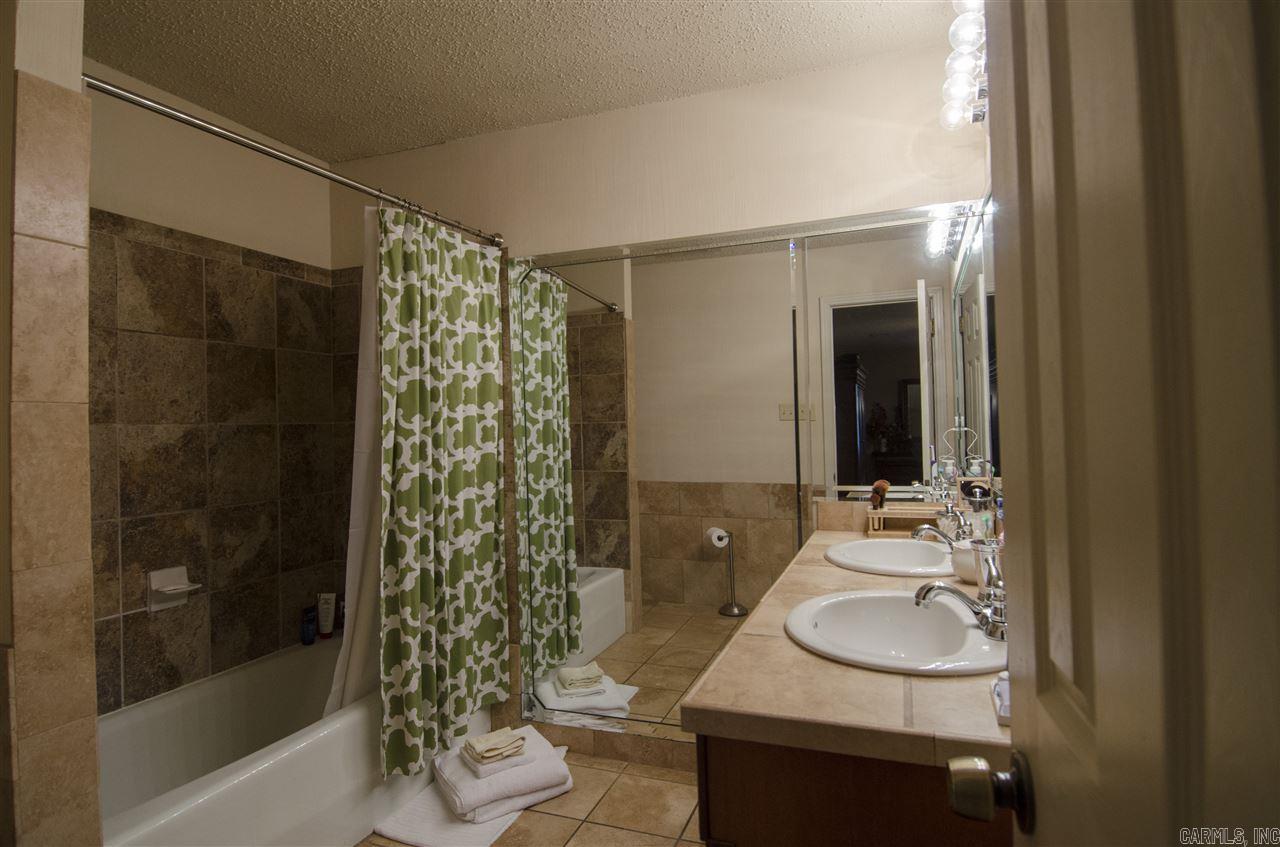 PARK HILL - Residential