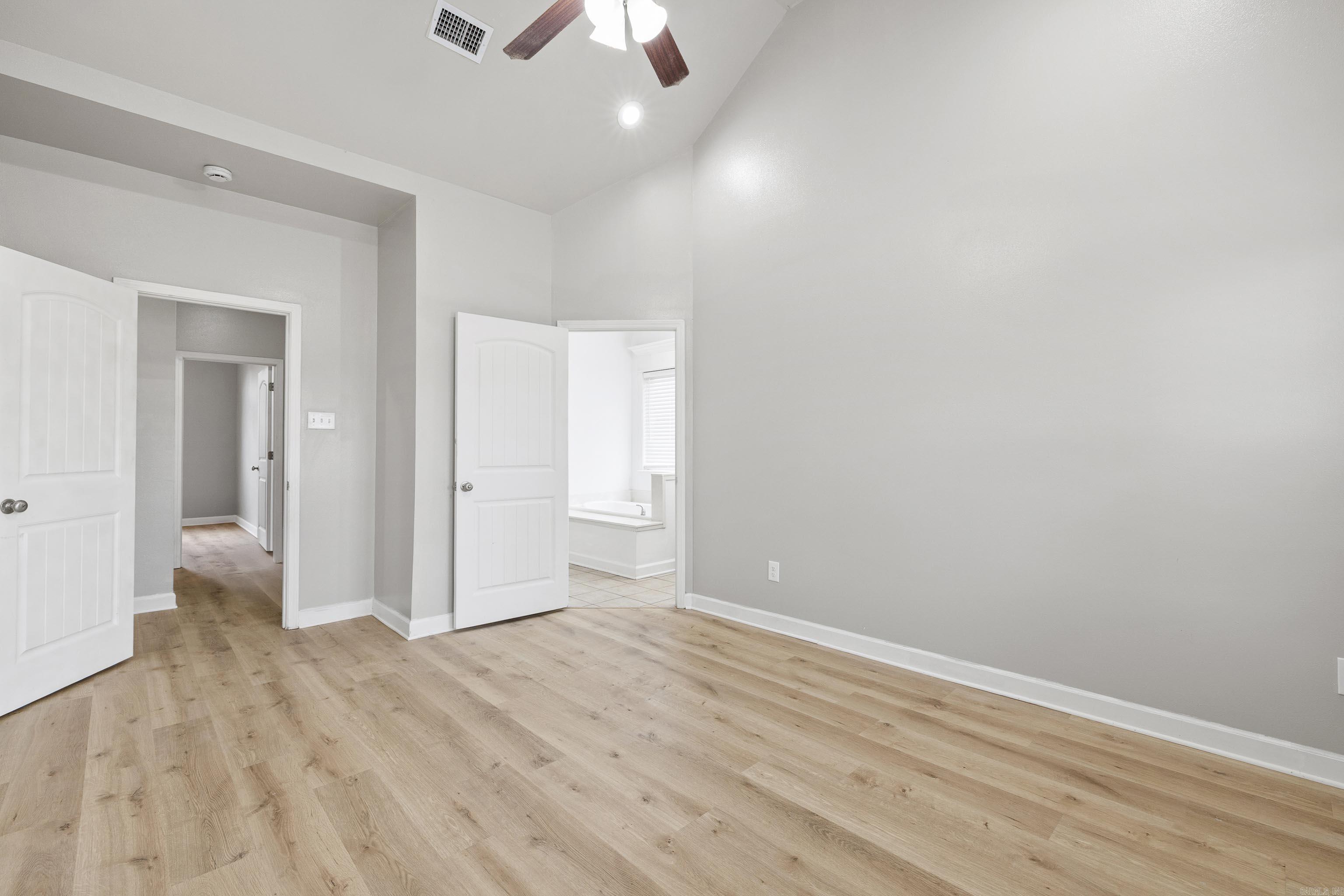 LONESOME OAK ESTATES - Residential