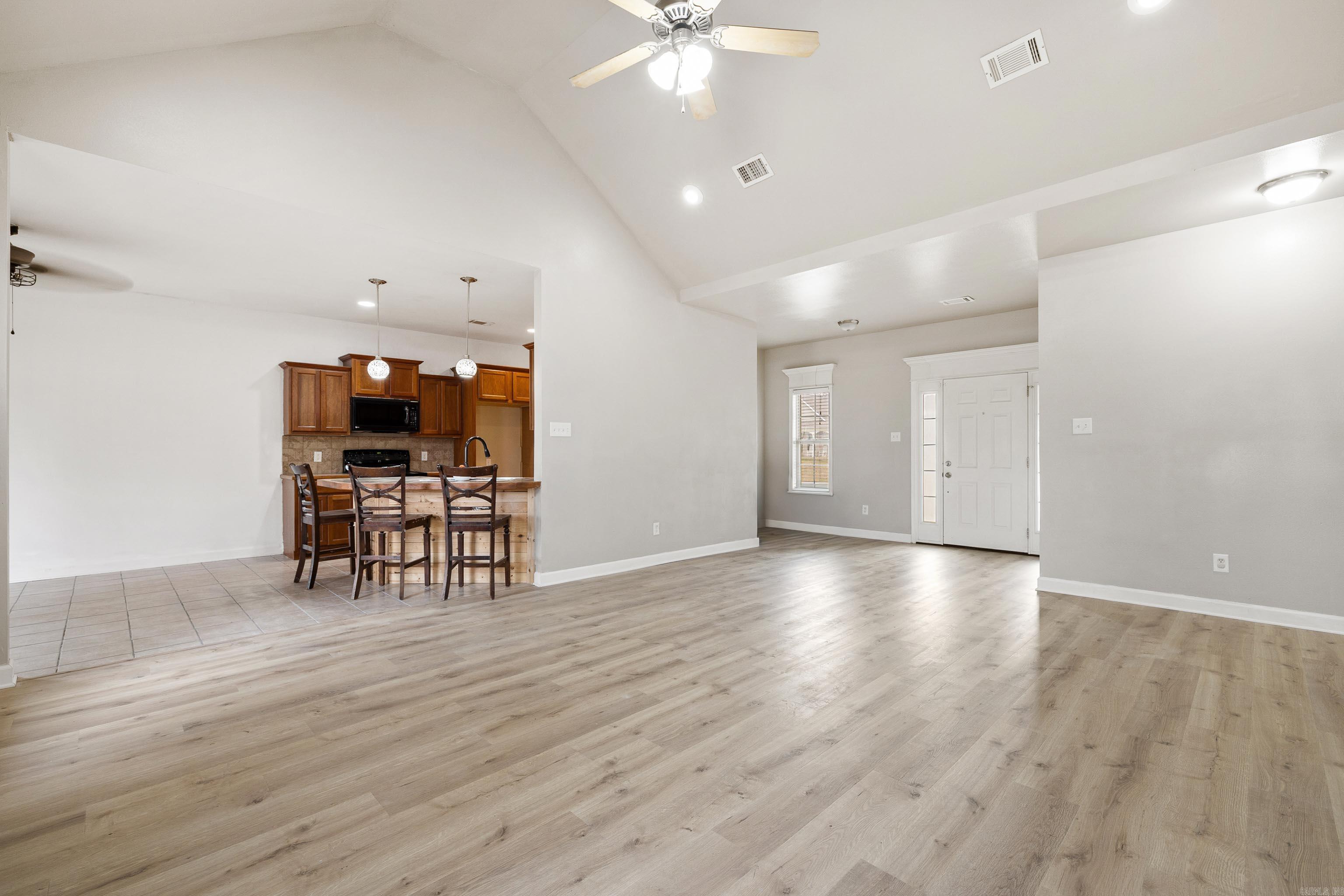 LONESOME OAK ESTATES - Residential