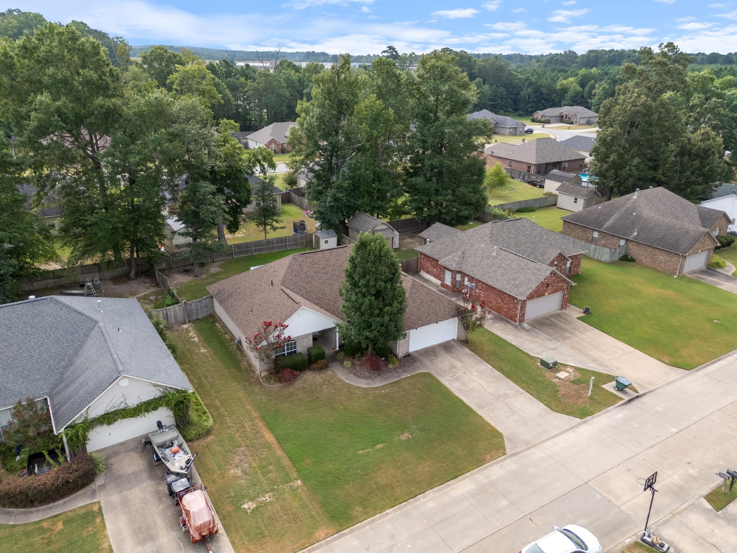 PLEASANT POINTE - Residential