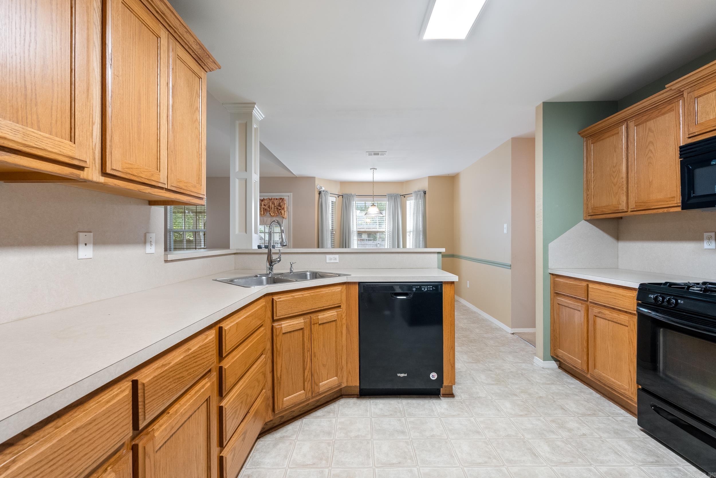 PLEASANT POINTE - Residential