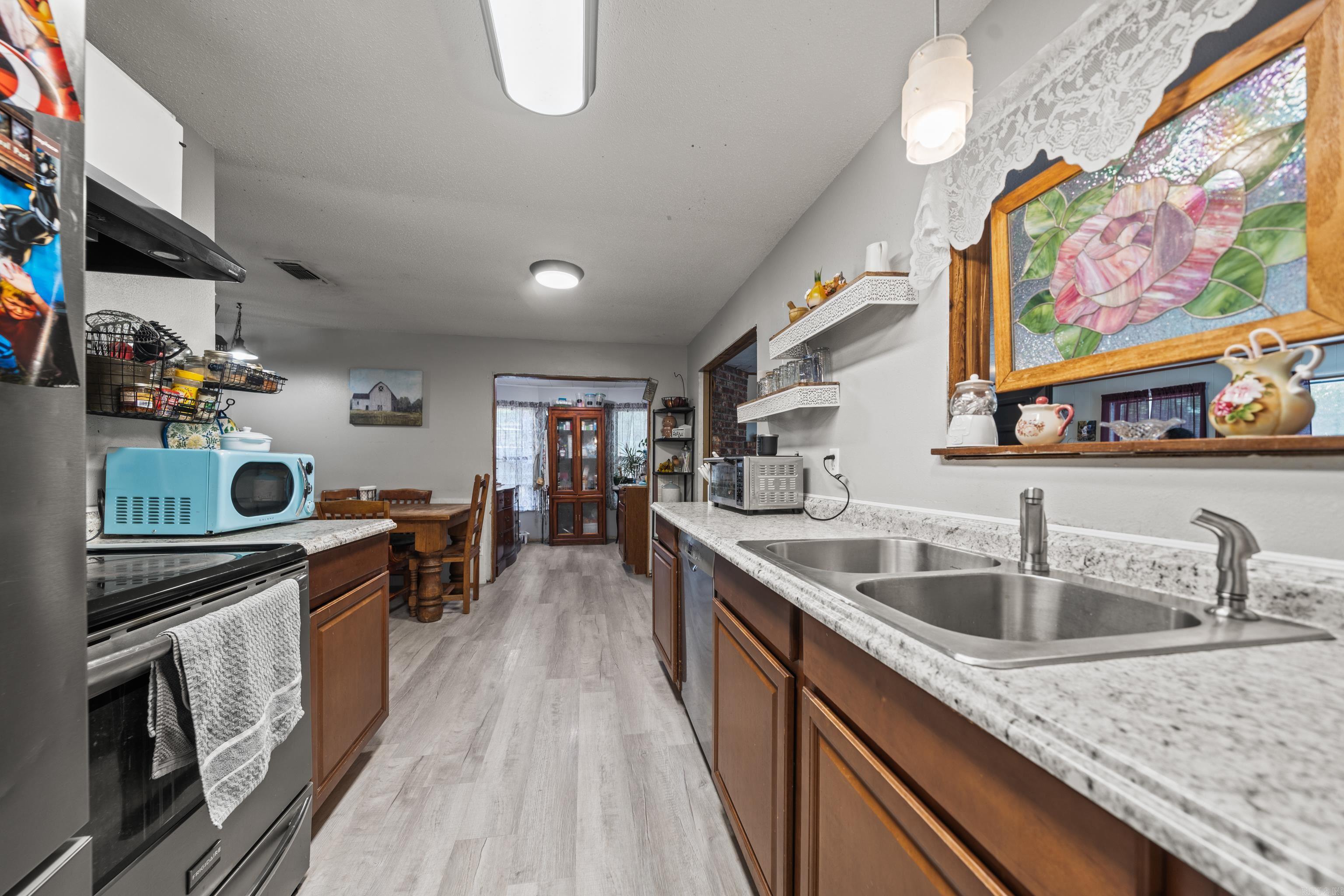 Fairwood #1 - Residential