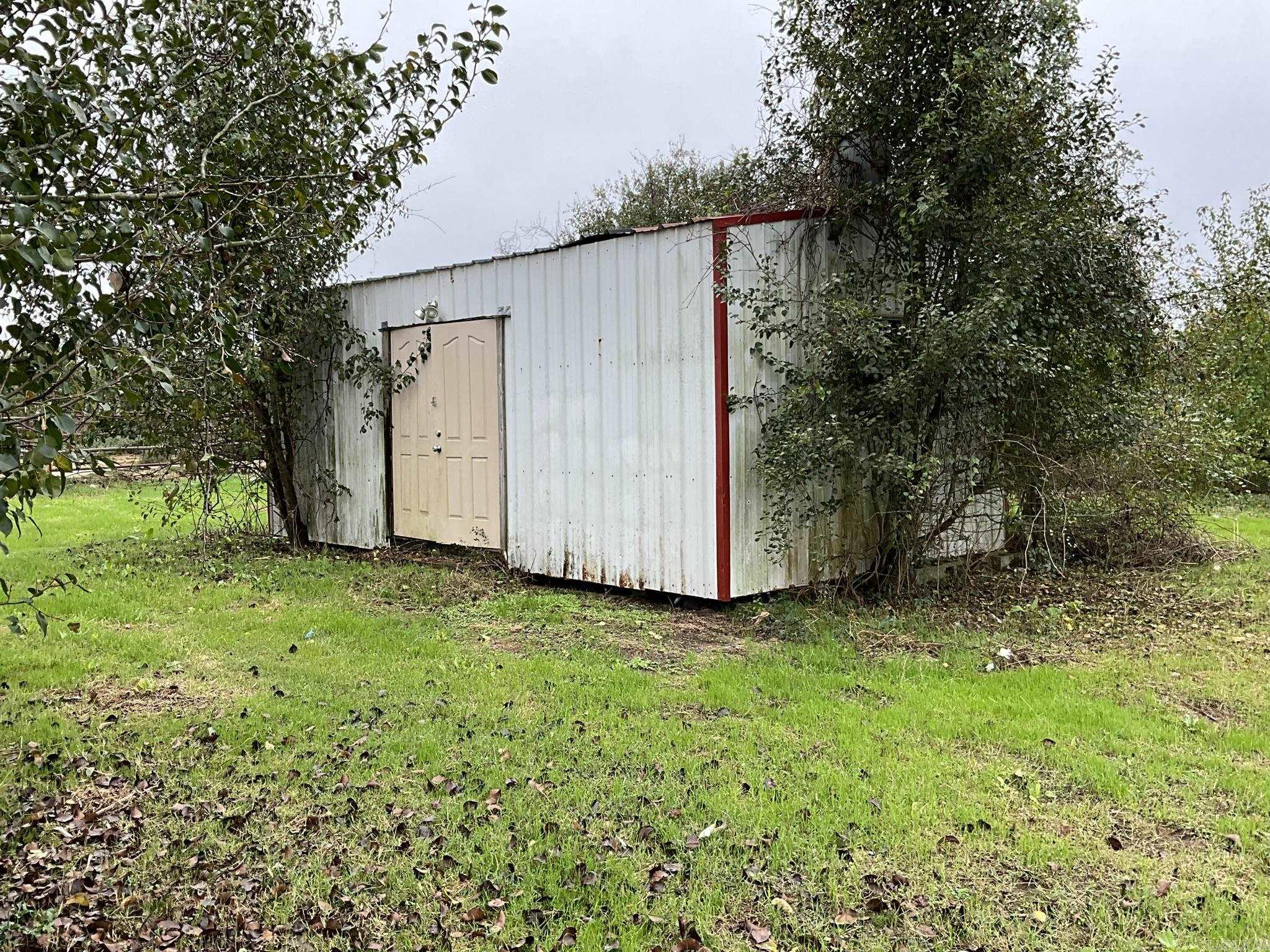 TEXARKANA LOAN & TRUST - Residential