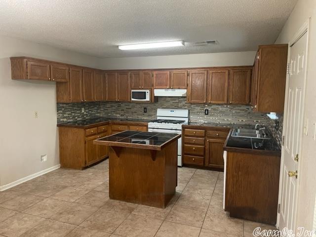 WASHINGTON RIDGE - Residential