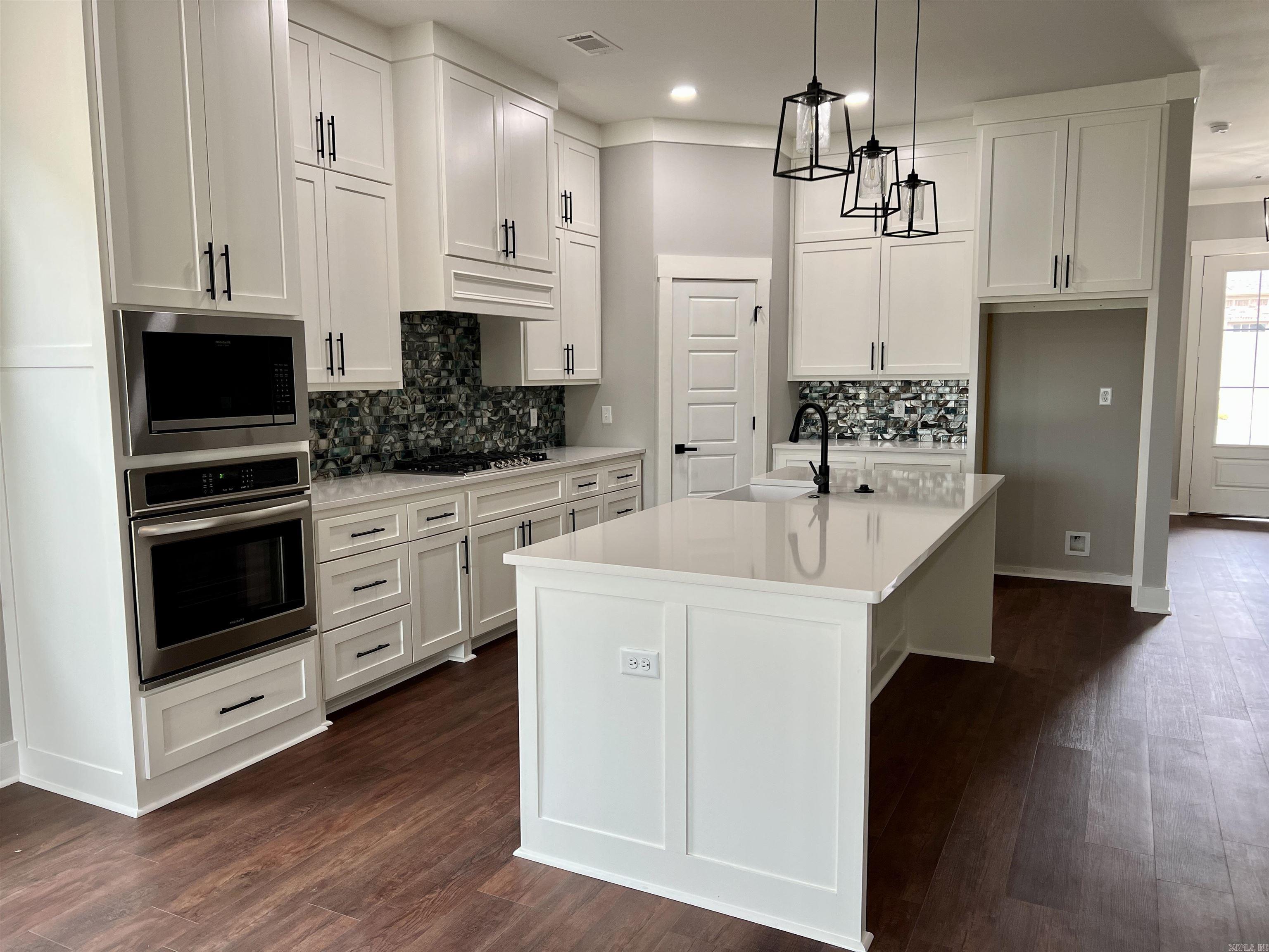 FLETCHER VALLEY "FLETCHER RIDGE" - Residential