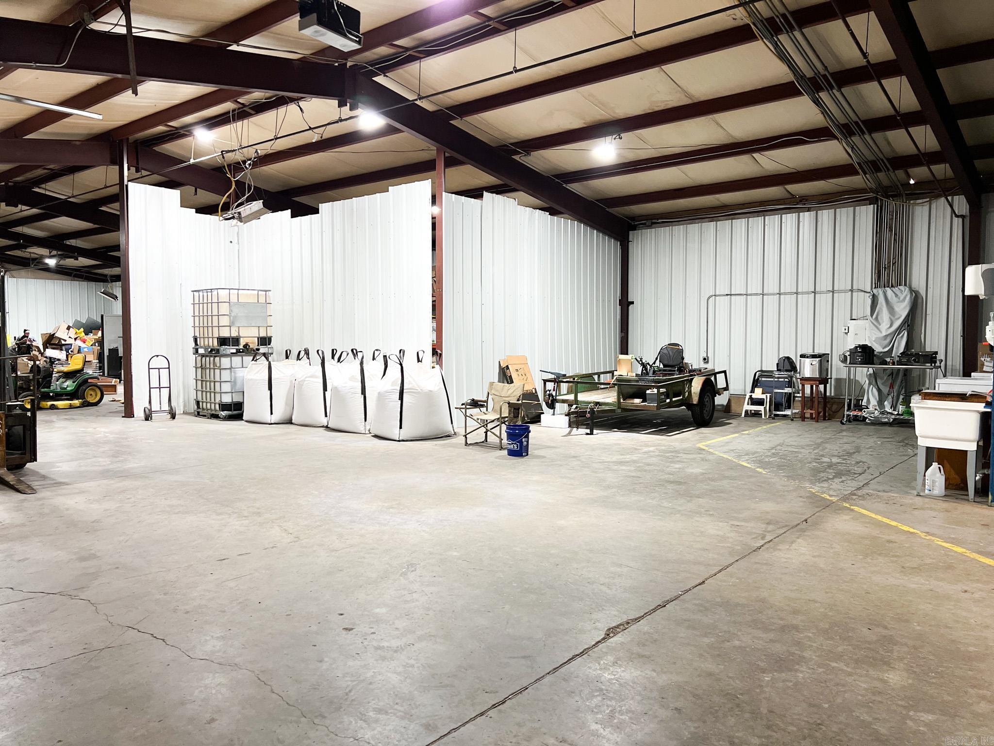 Metes & Bounds - Commercial Sale