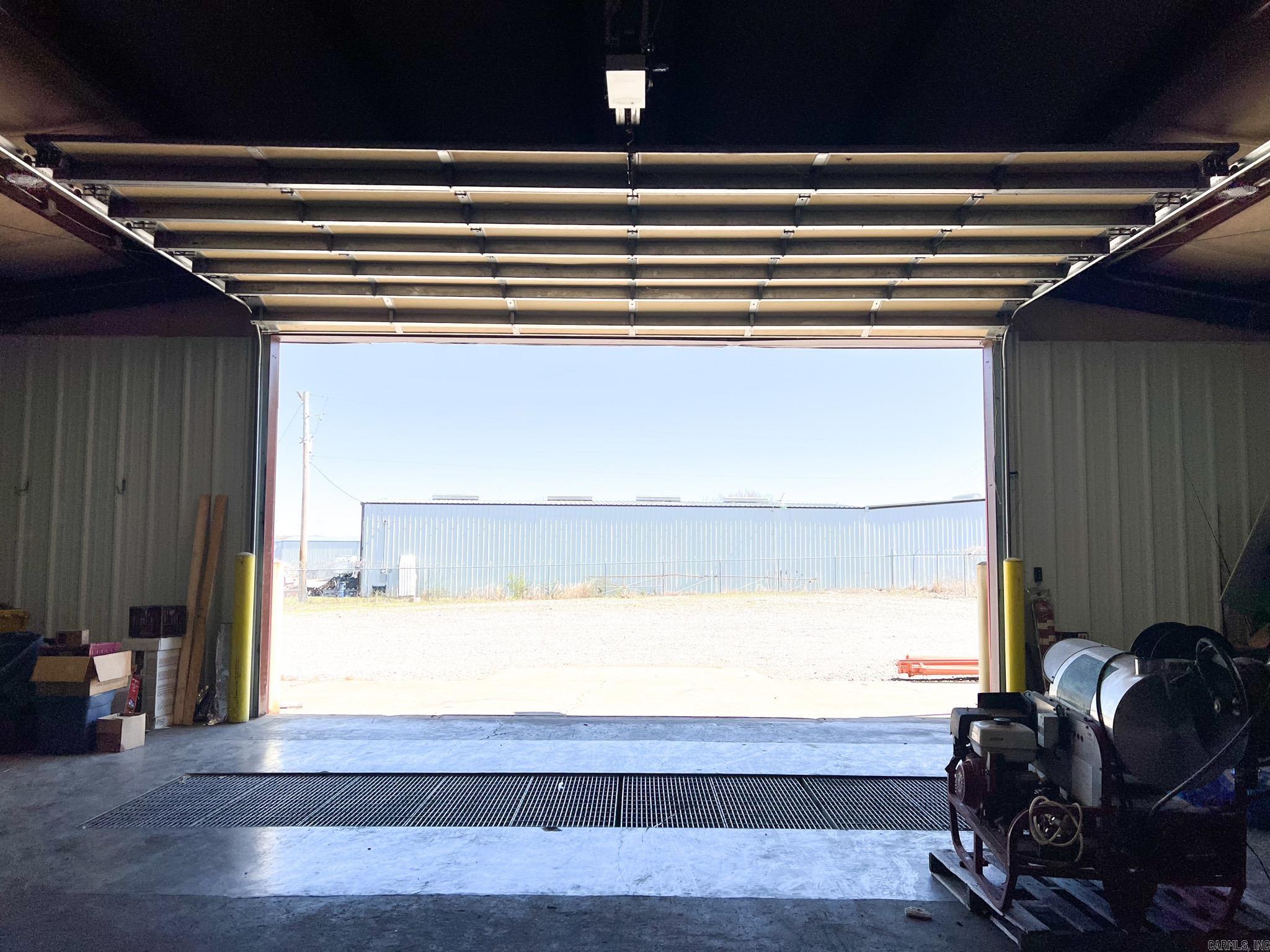 Metes & Bounds - Commercial Sale