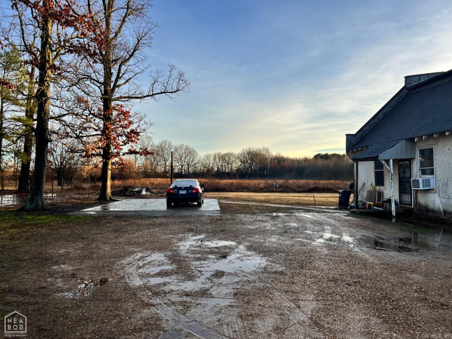 Country - Residential Income