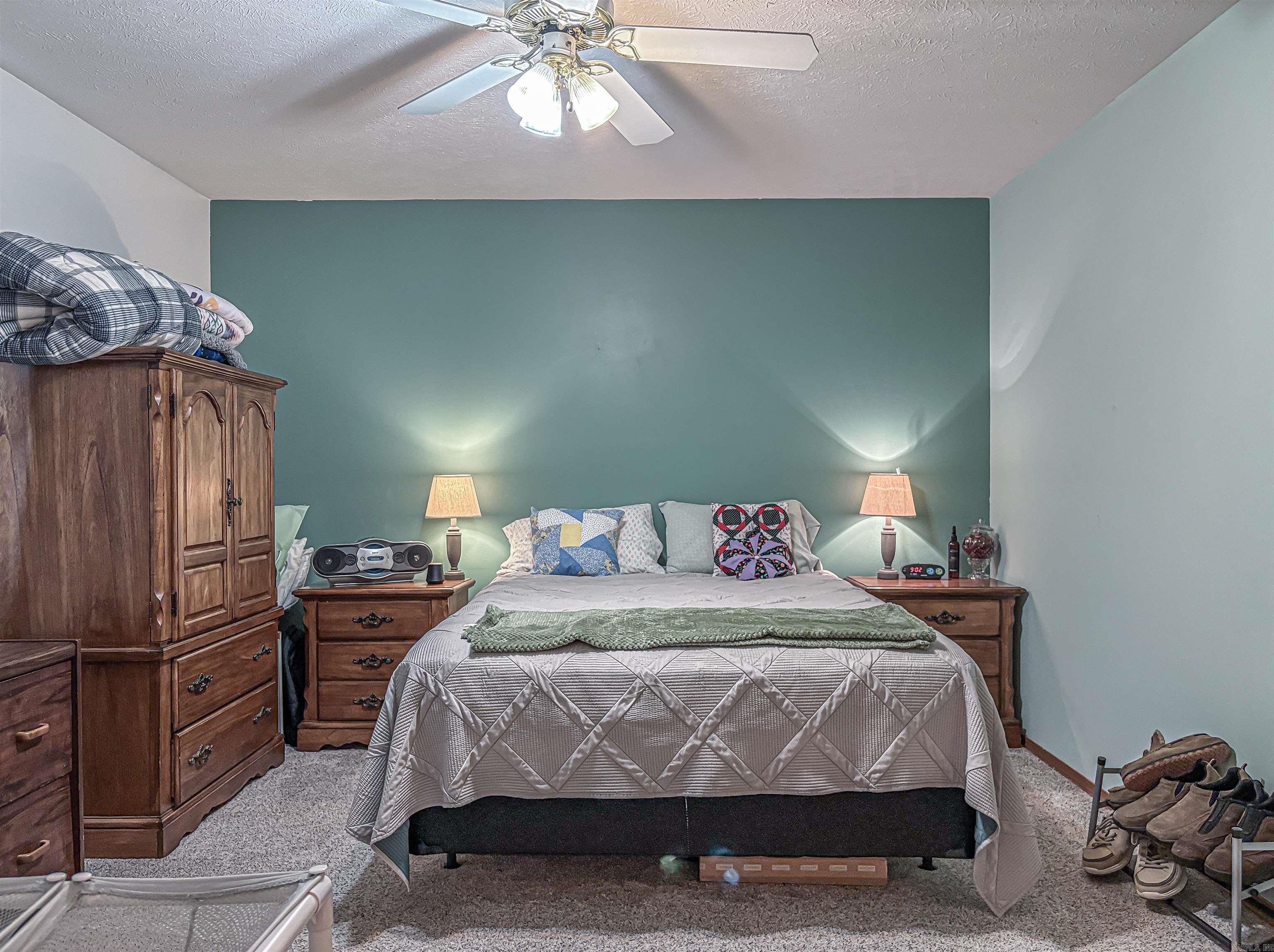 OAK PARK - Residential